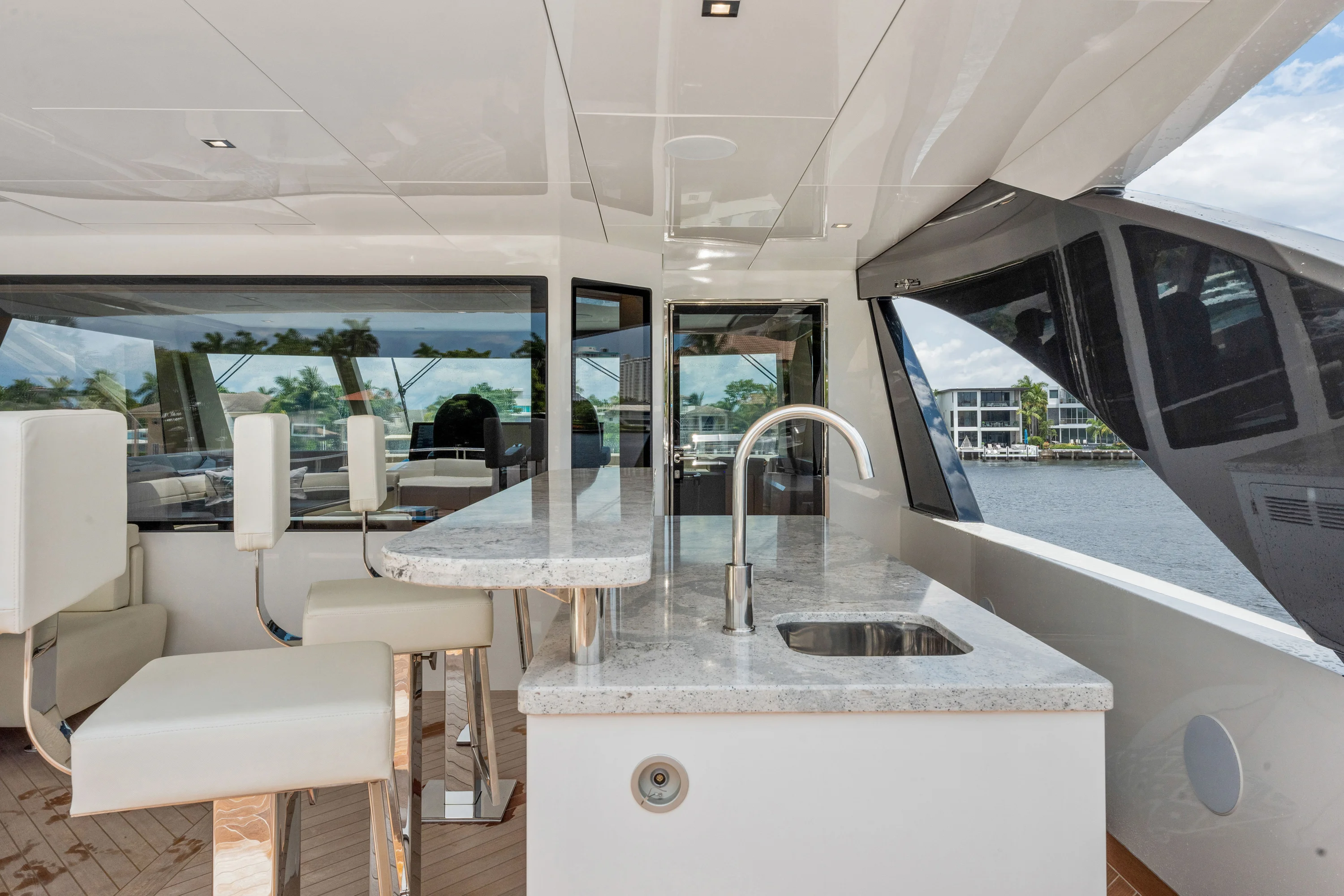 2023 Ocean Alexander 27R Image Thumbnail #30