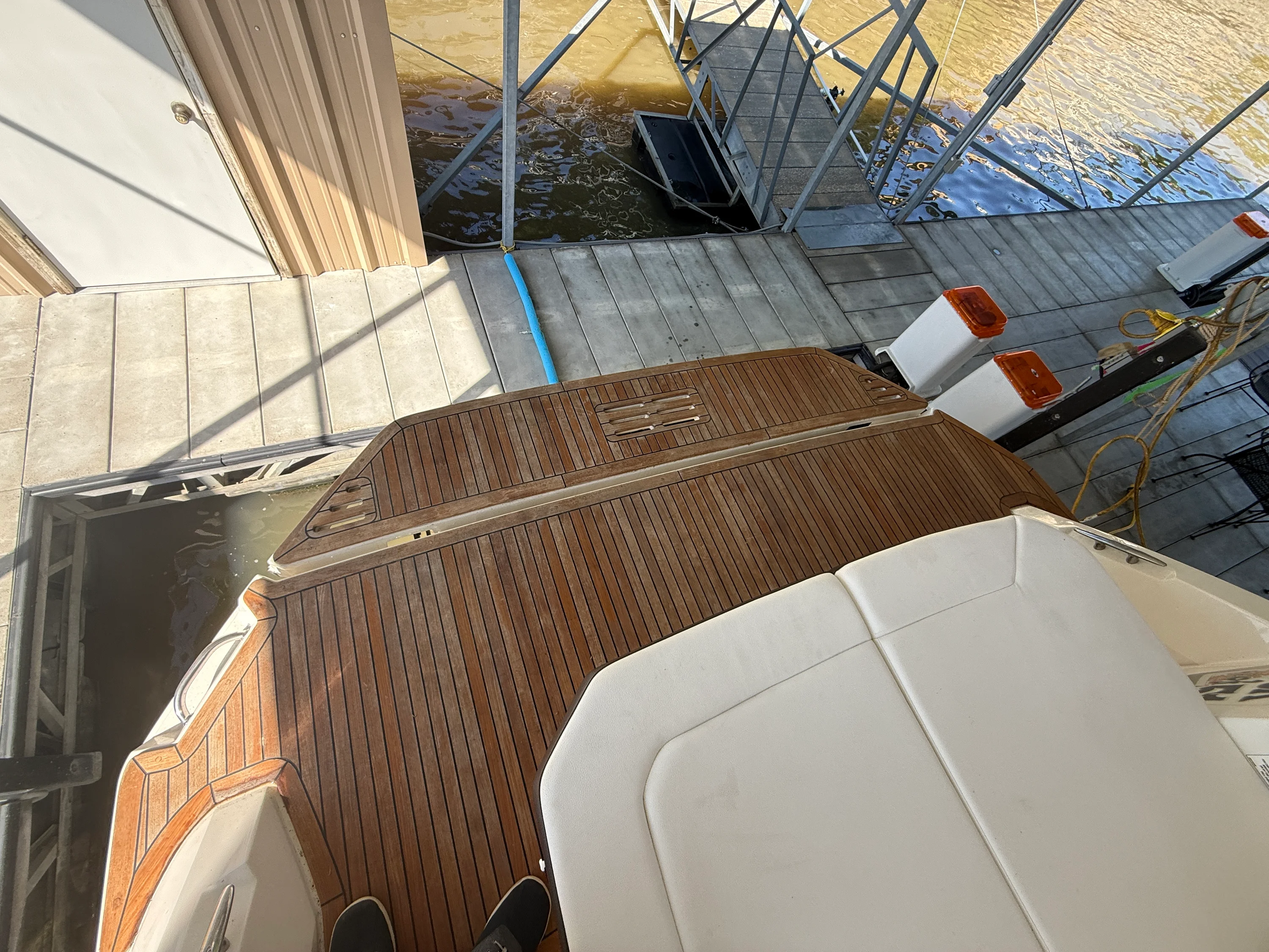 2020 Sea Ray 320 DA Image Thumbnail #24