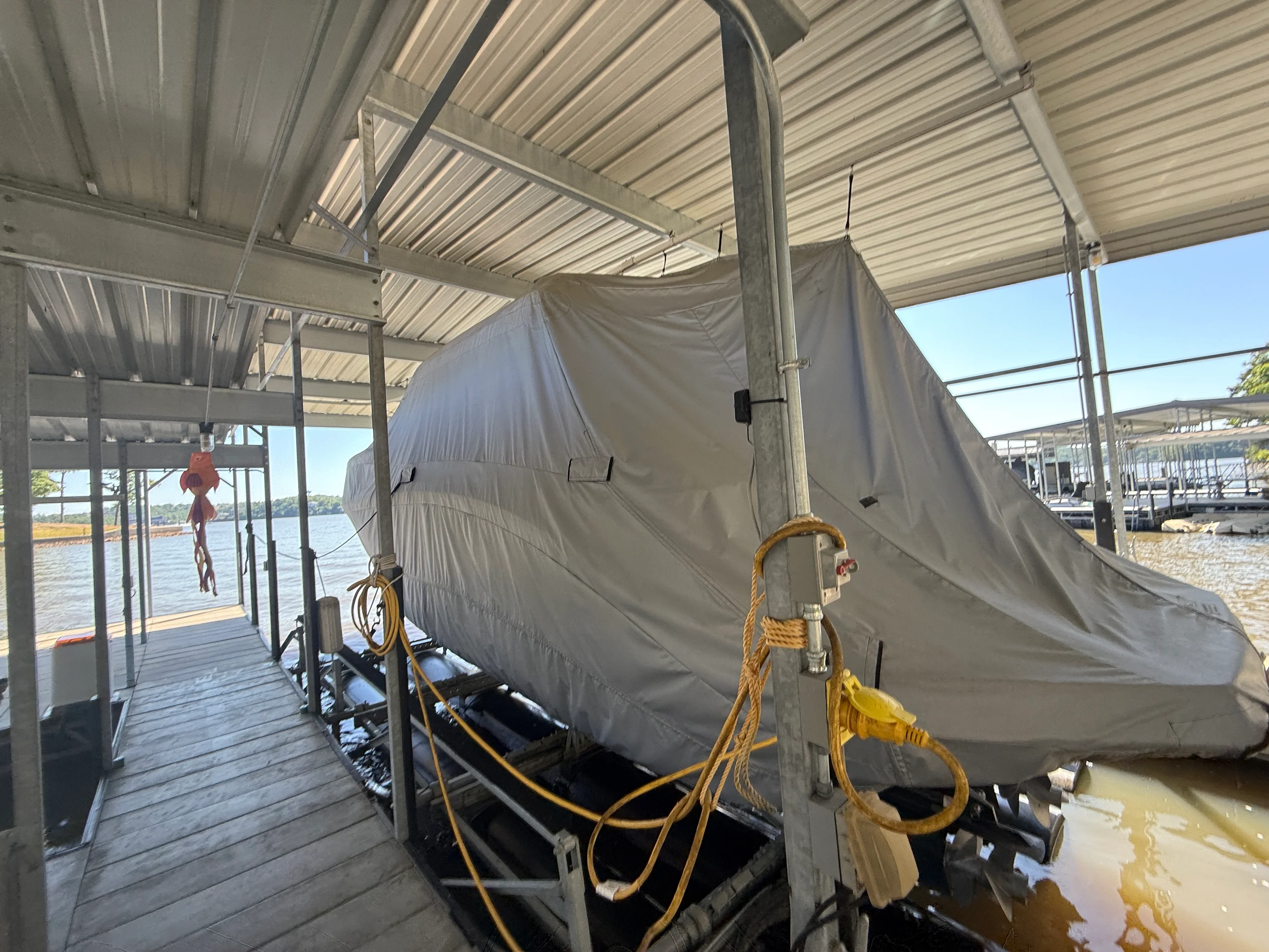 2020 Sea Ray 320 DA Image Thumbnail #28