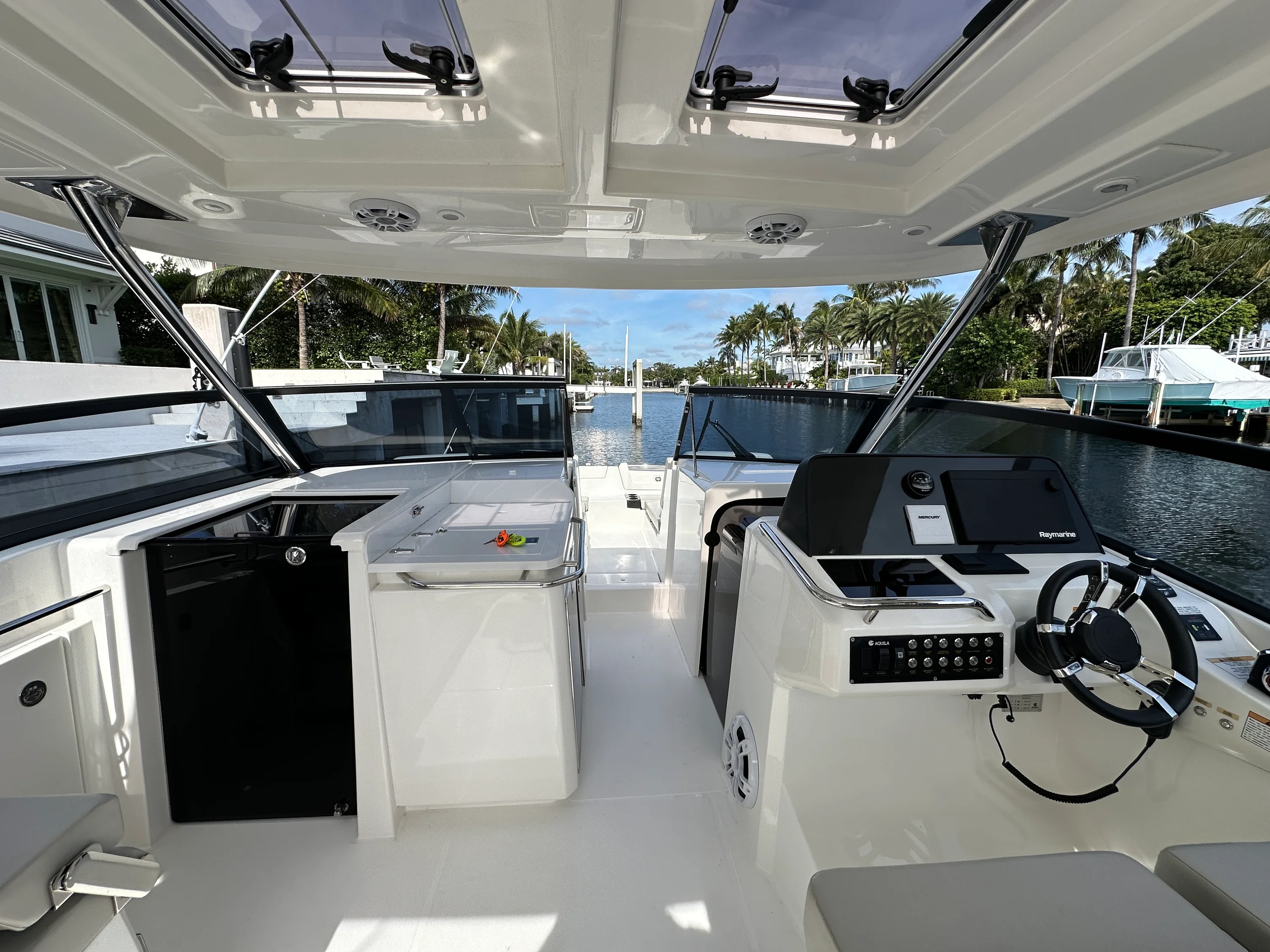 2024 Aquila 32 SPORT Image Thumbnail #37