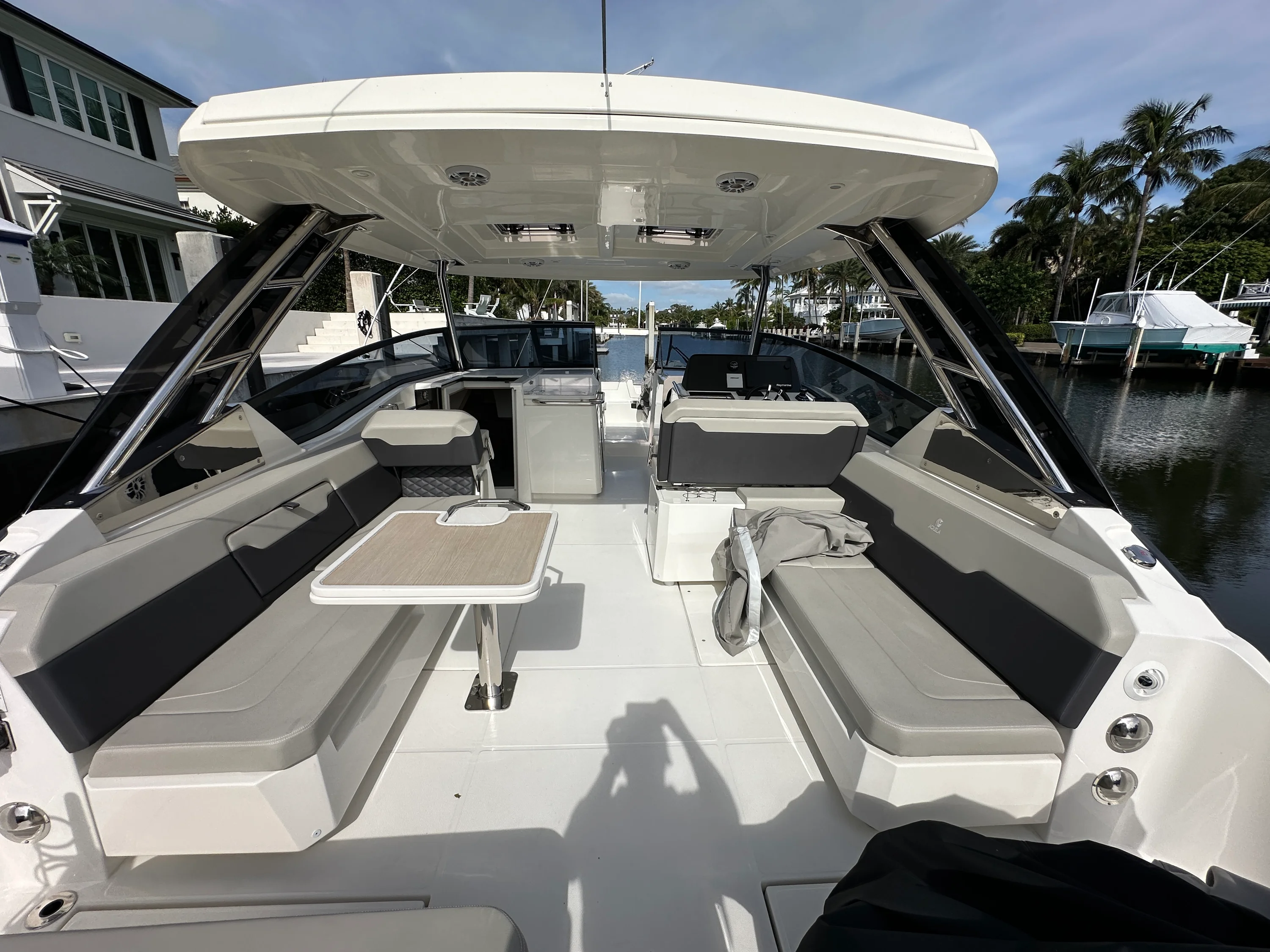2024 Aquila 32 SPORT Image Thumbnail #32