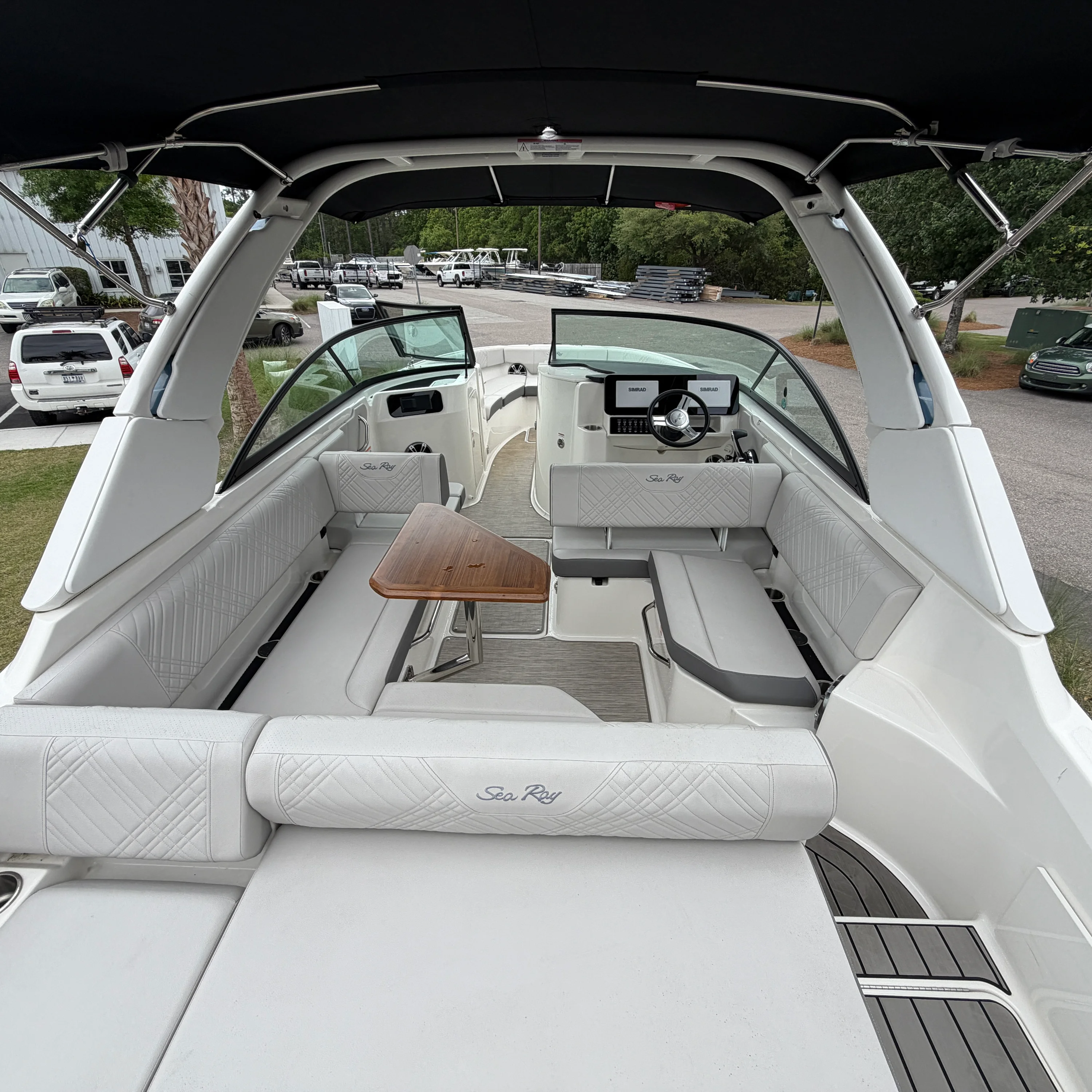 2025 Sea Ray 250 SDX Image Thumbnail #7