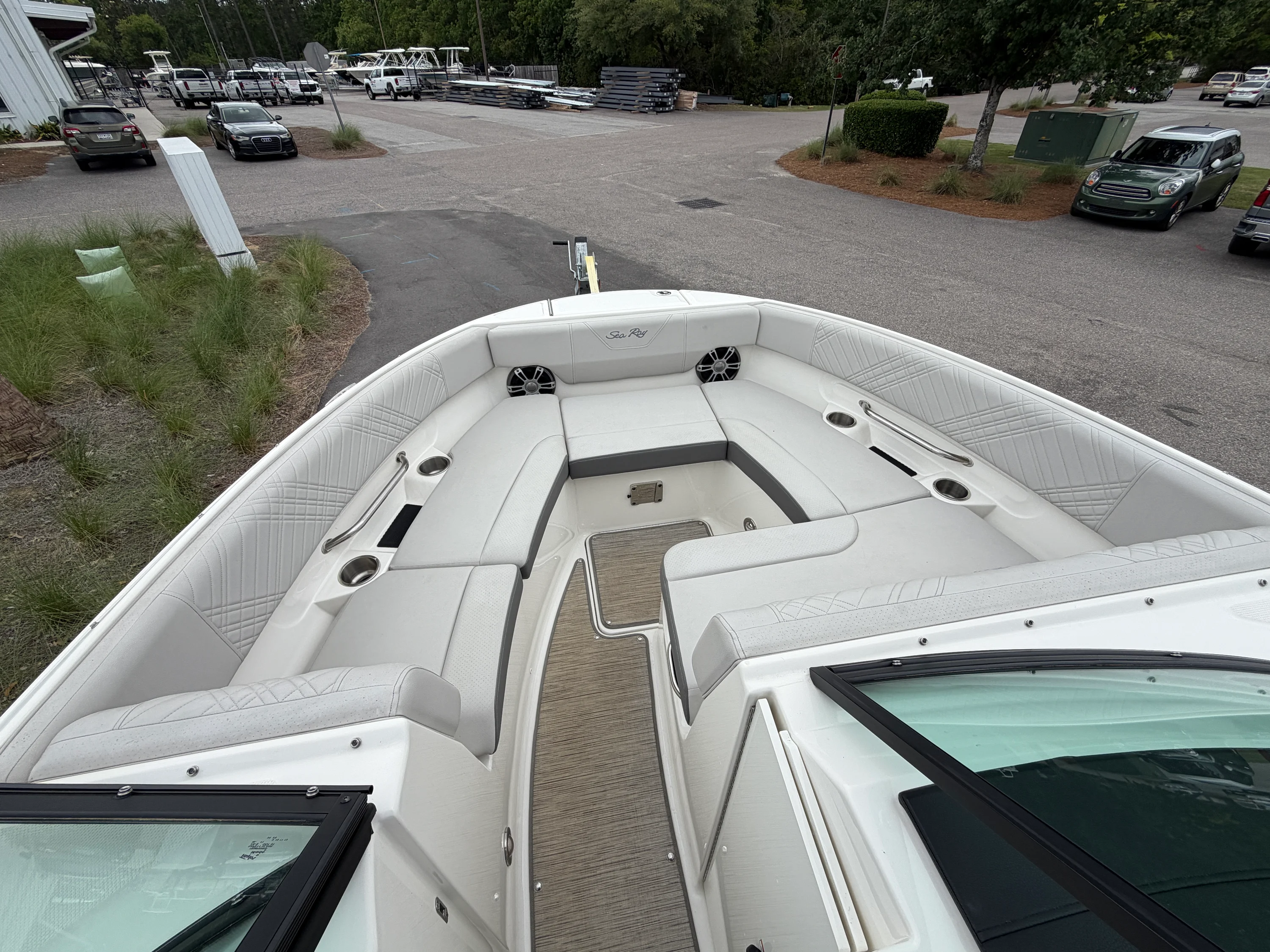 2025 Sea Ray 250 SDX Image Thumbnail #23