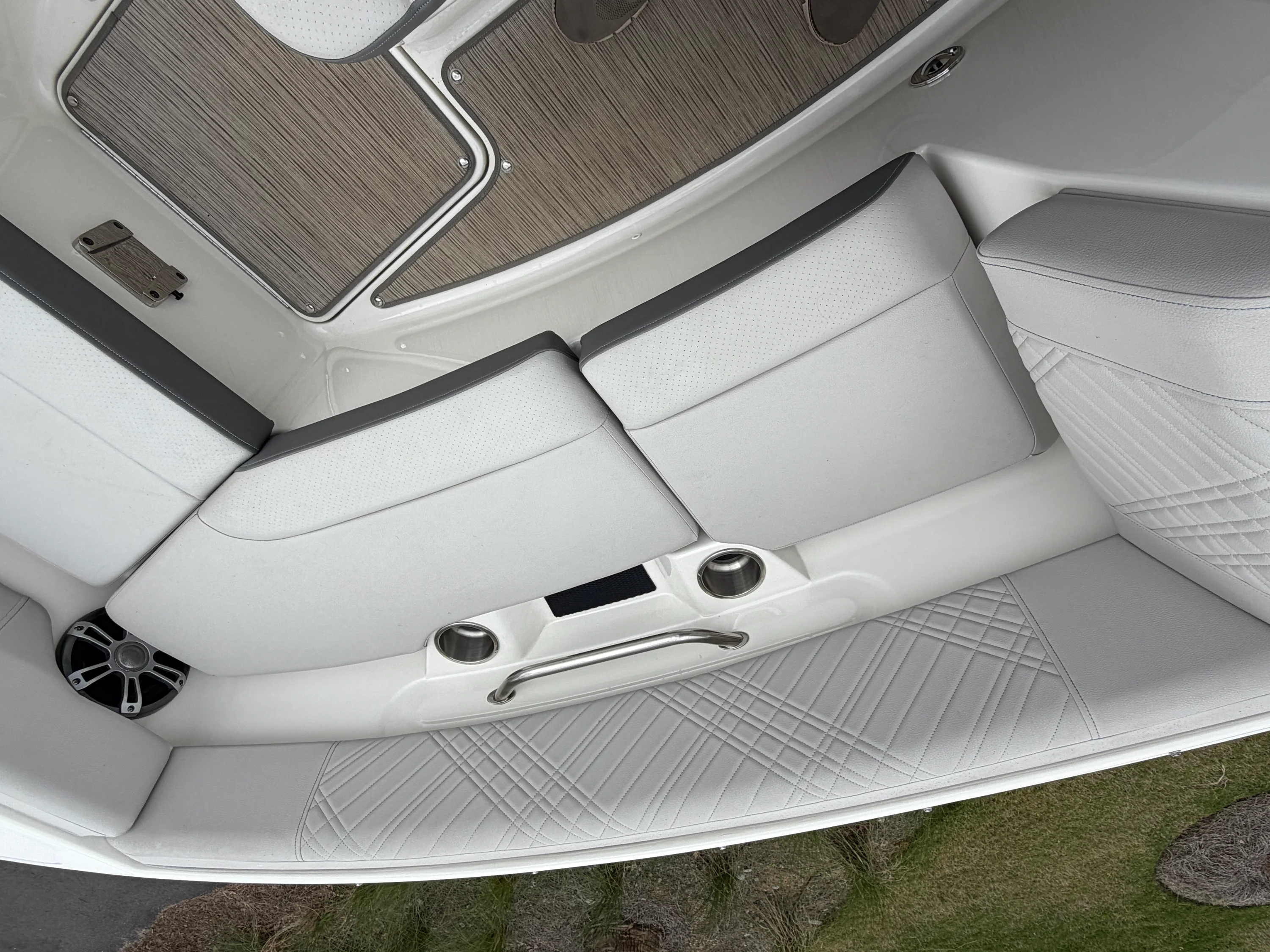 2025 Sea Ray 250 SDX Image Thumbnail #24