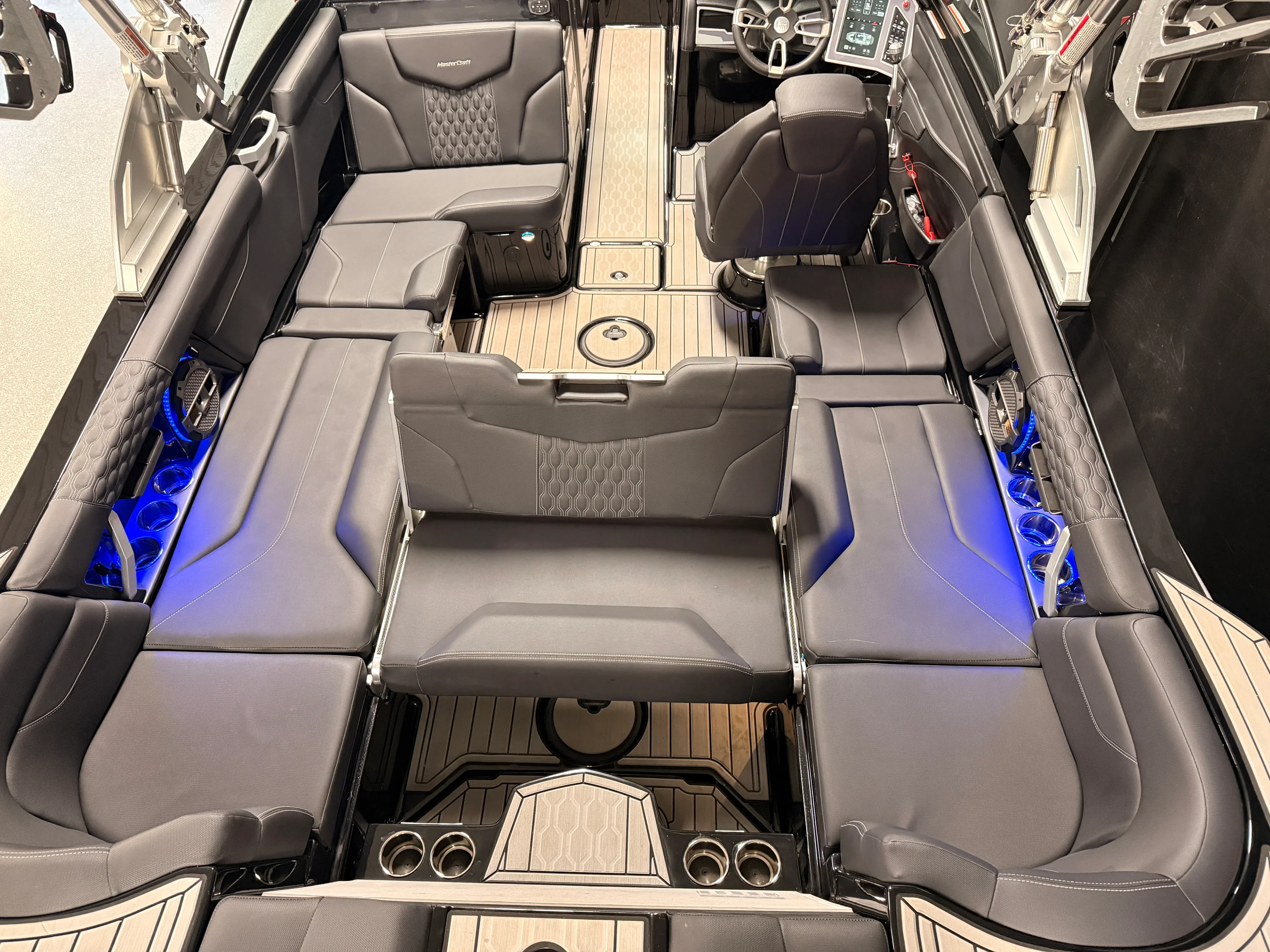 2022 Mastercraft XT24 Image Thumbnail #34