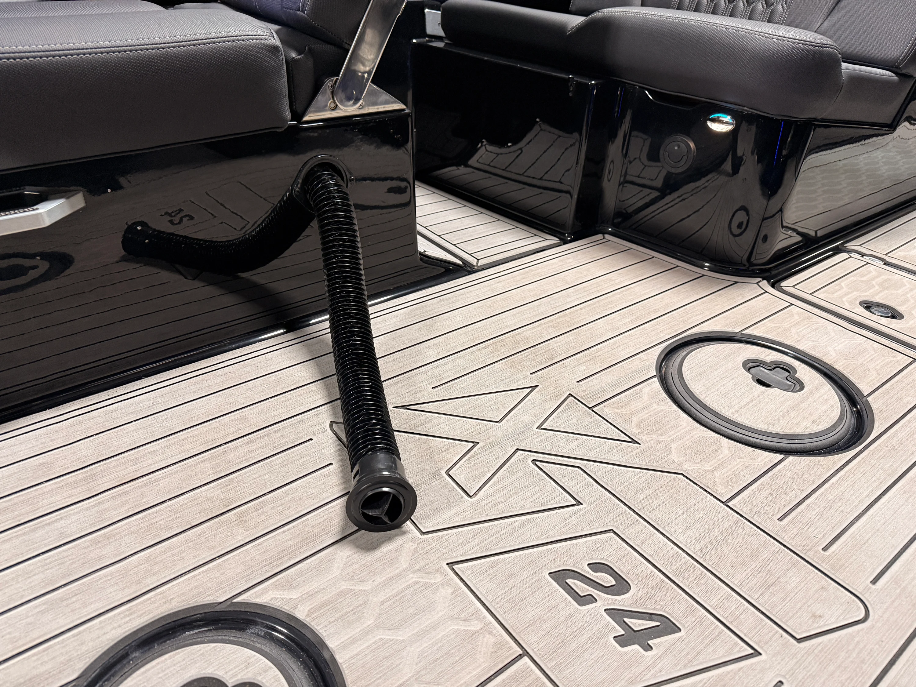 2022 Mastercraft XT24 Image Thumbnail #55
