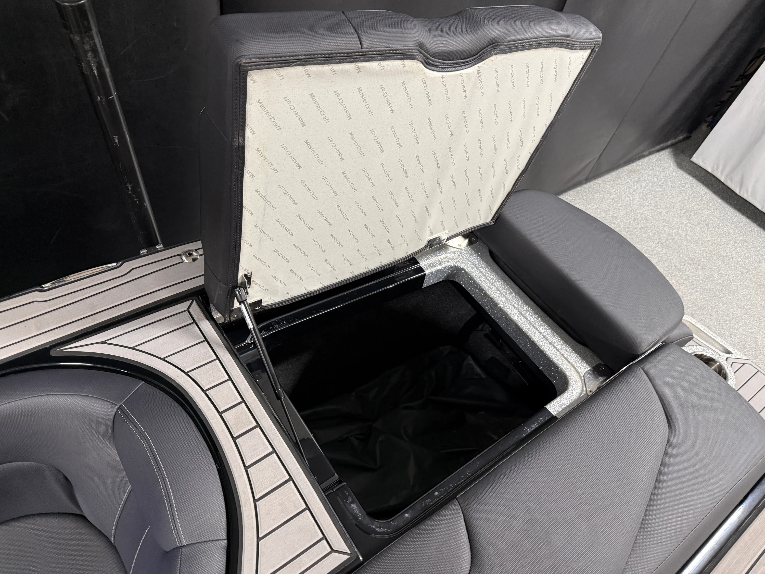 2022 Mastercraft XT24 Image Thumbnail #29