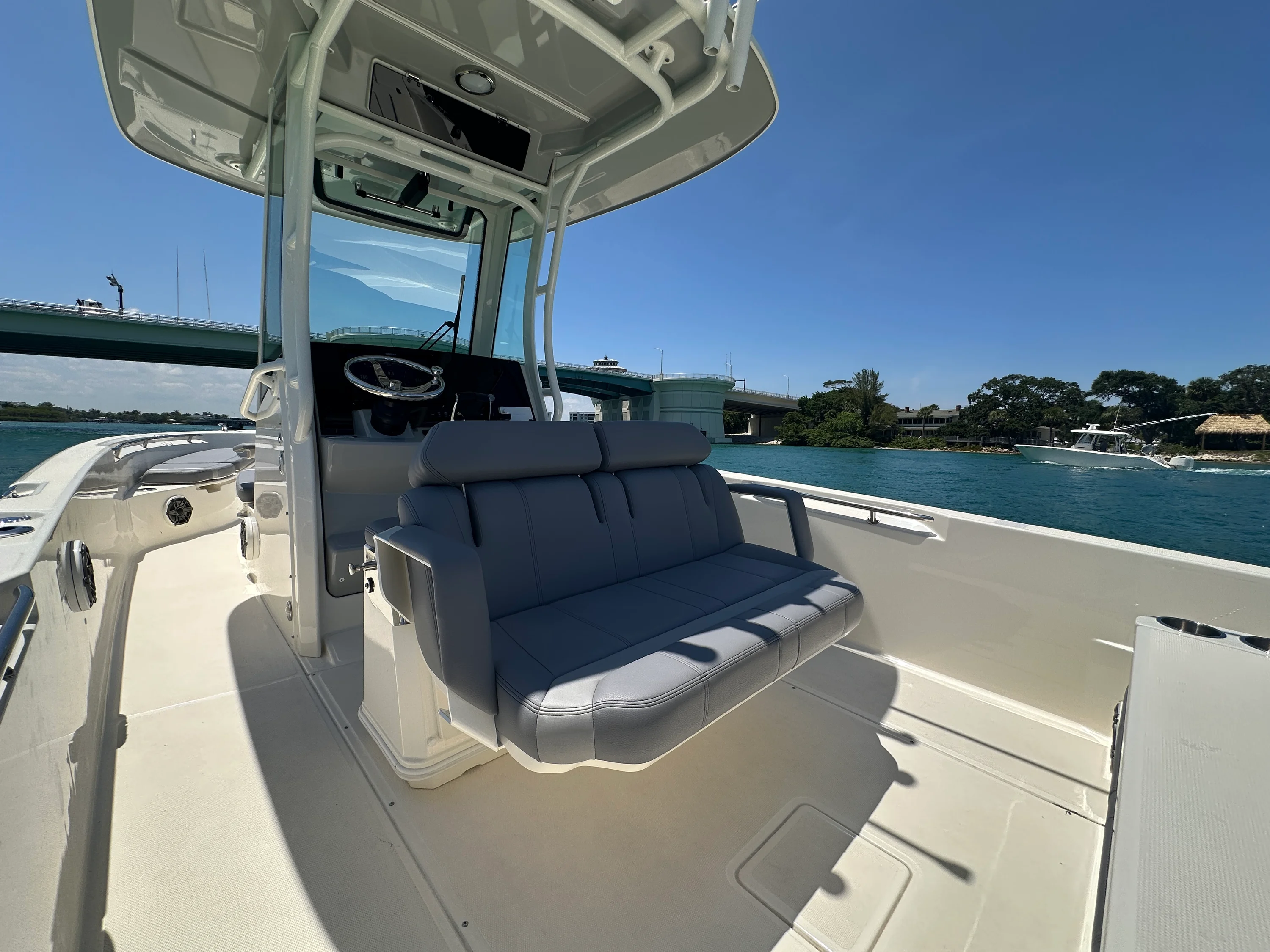 2024 Boston Whaler 280 Dauntless Image Thumbnail #8
