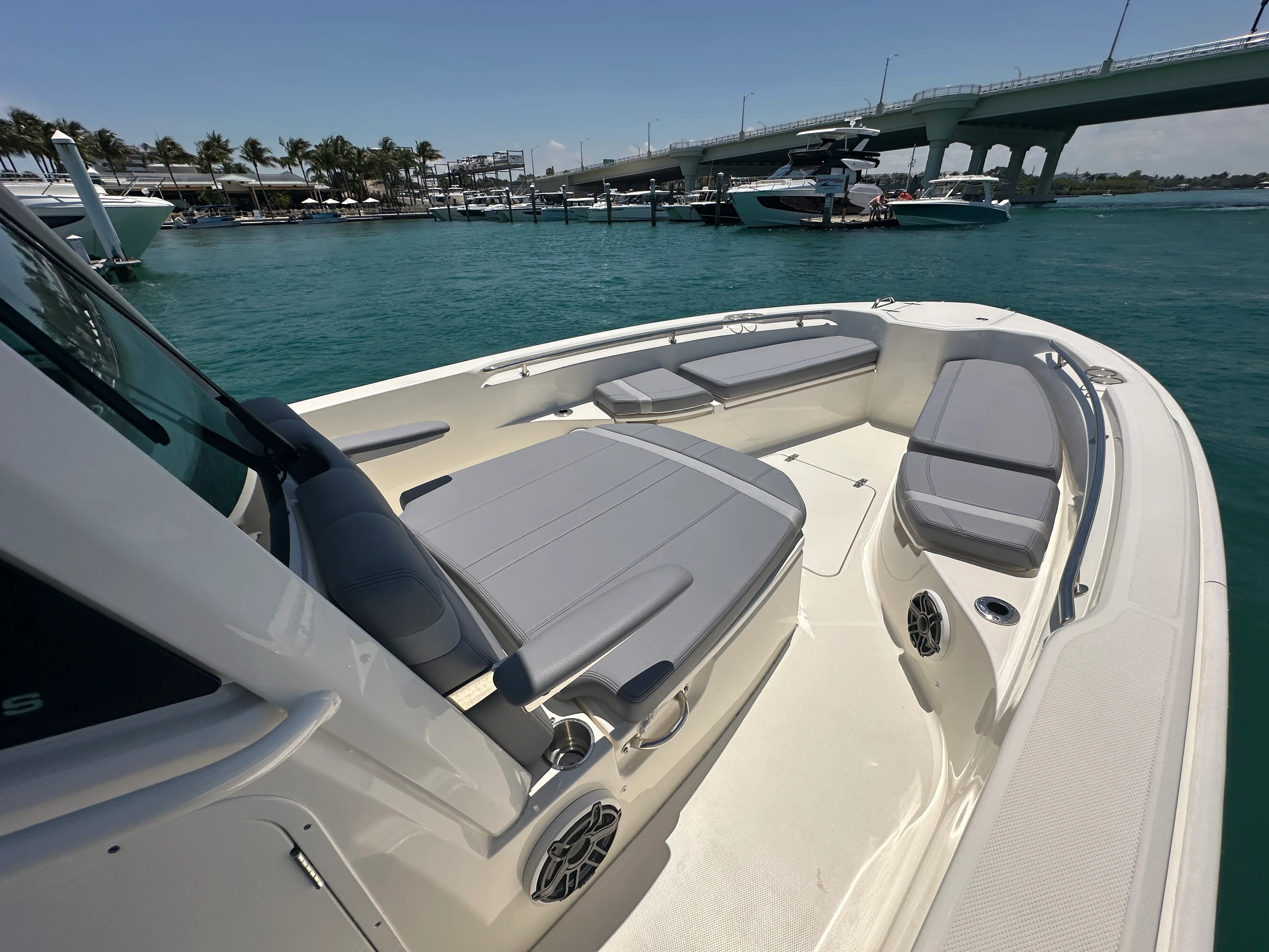 2024 Boston Whaler 280 Dauntless Image Thumbnail #13