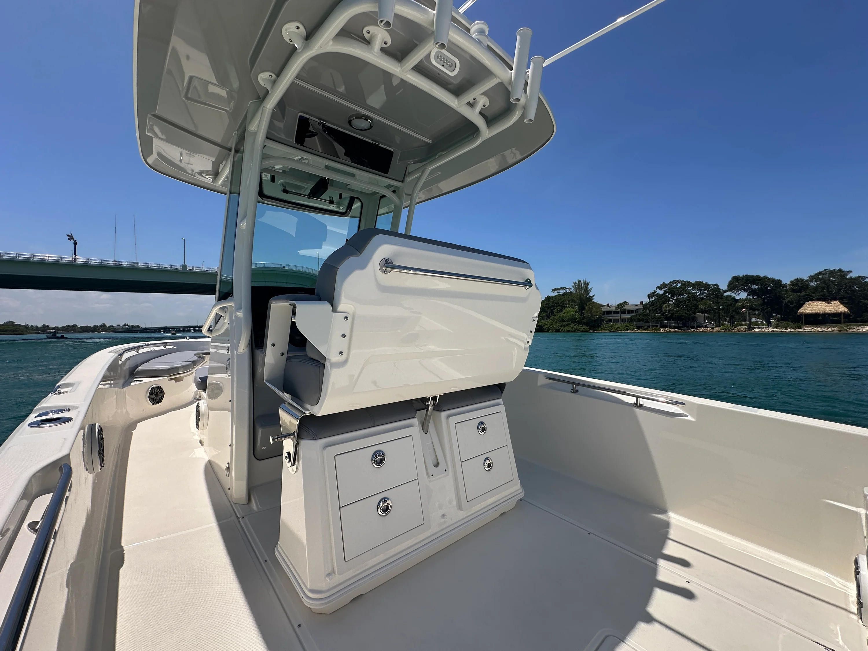 2024 Boston Whaler 280 Dauntless Image Thumbnail #11