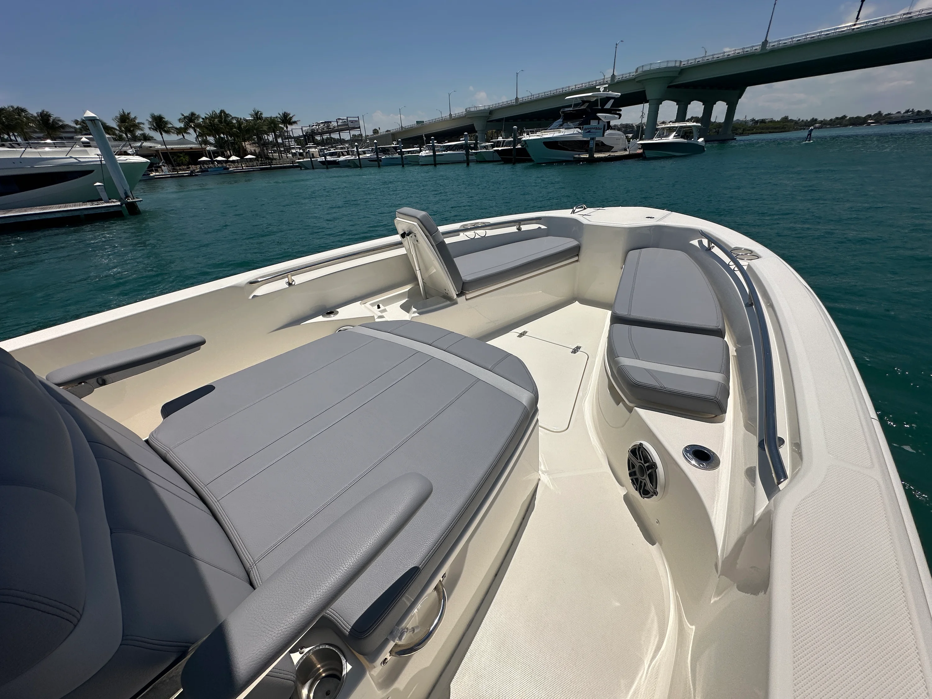 2024 Boston Whaler 280 Dauntless Image Thumbnail #17
