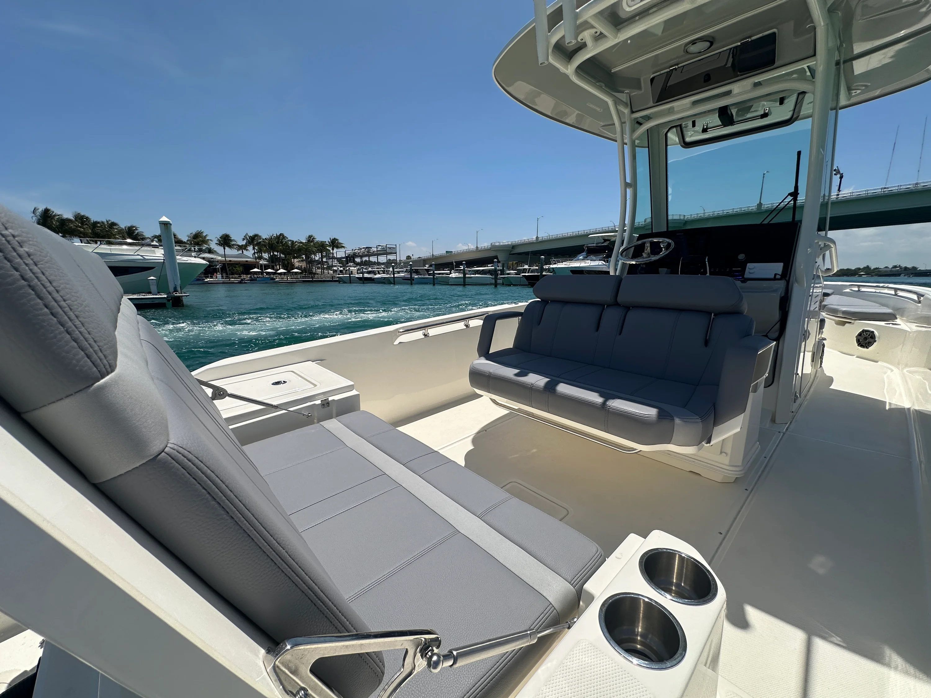 2024 Boston Whaler 280 Dauntless Image Thumbnail #7