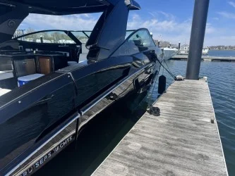 2022 Cruisers Yachts 38 GLS South Beach Image Thumbnail #4