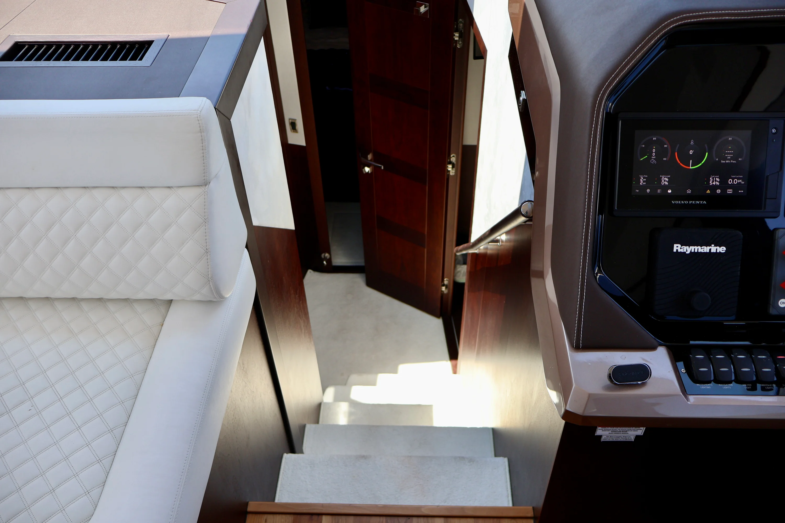 2022 Galeon 500 FLY Image Thumbnail #53