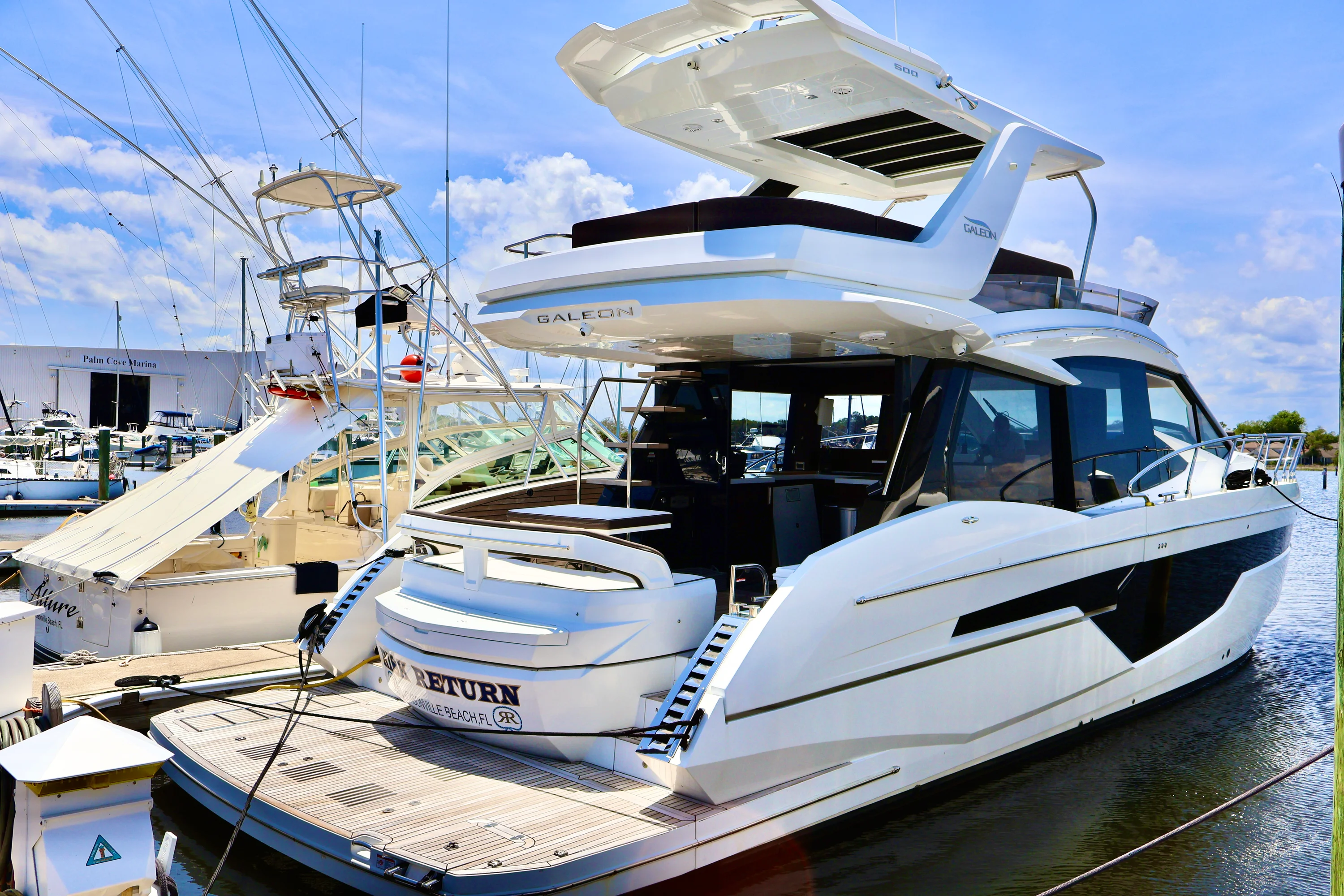 2022 Galeon 500 FLY Image Thumbnail #1
