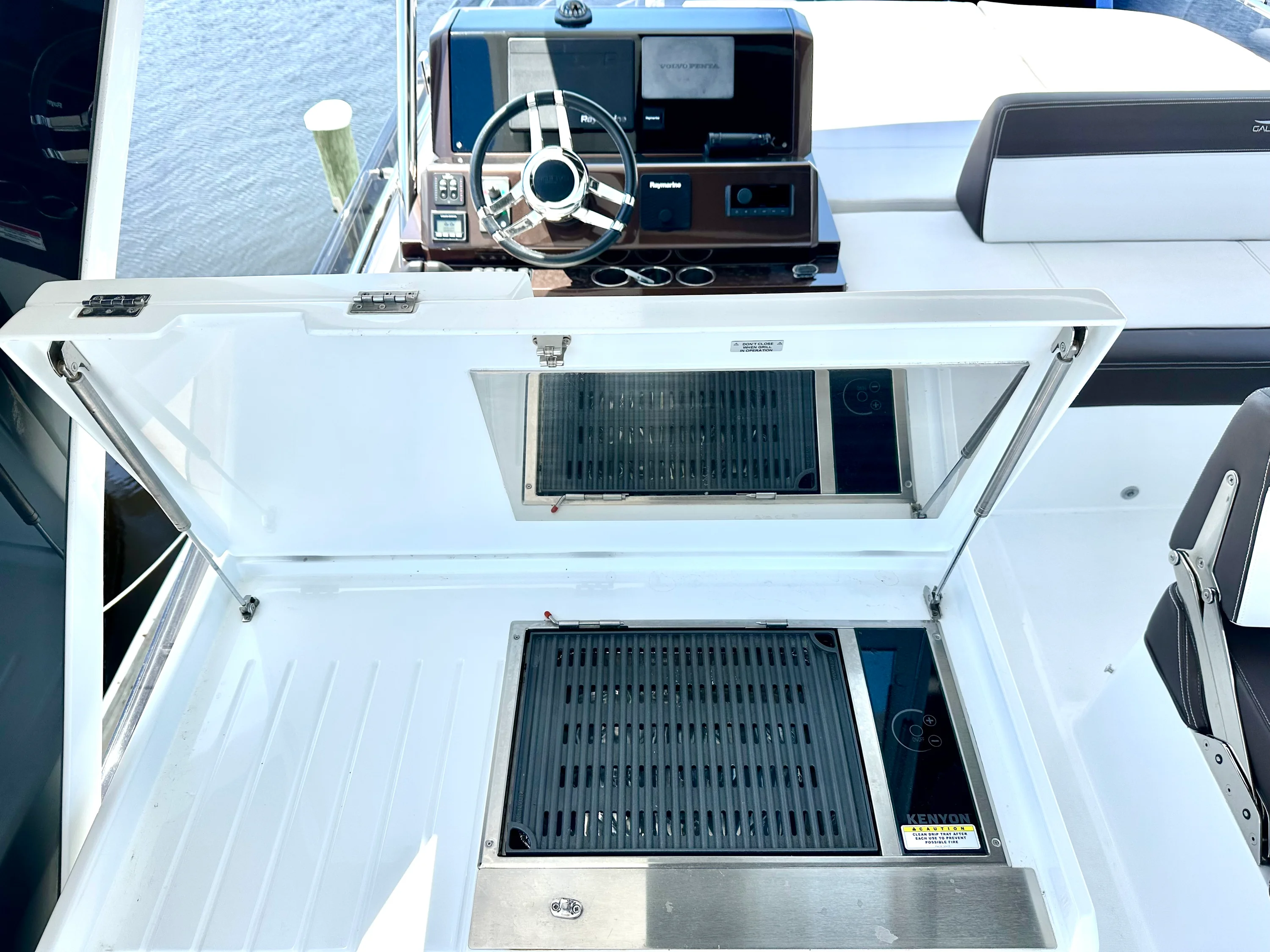 2022 Galeon 500 FLY Image Thumbnail #29