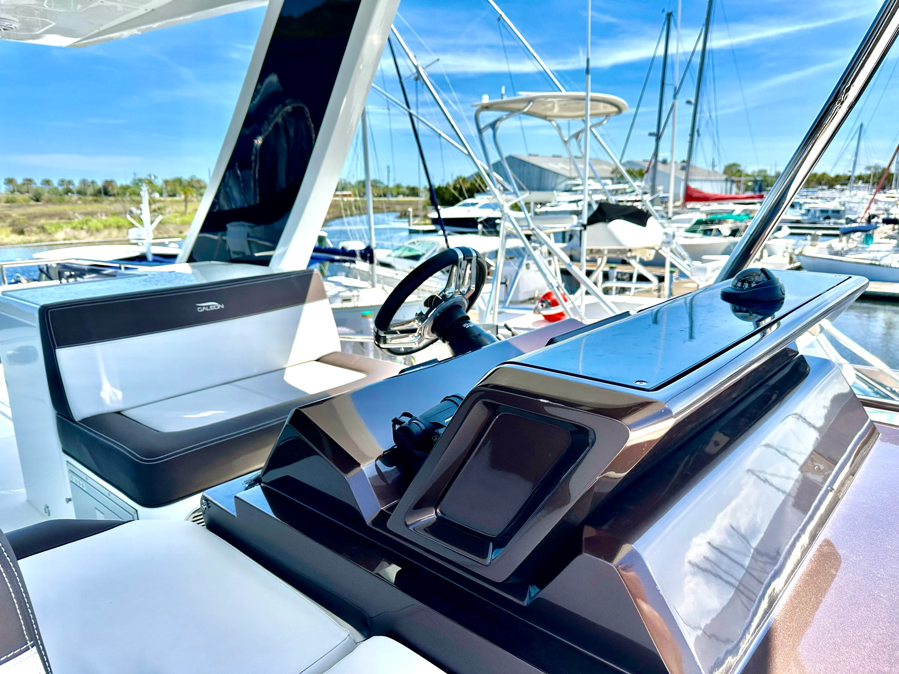 2022 Galeon 500 FLY Image Thumbnail #25