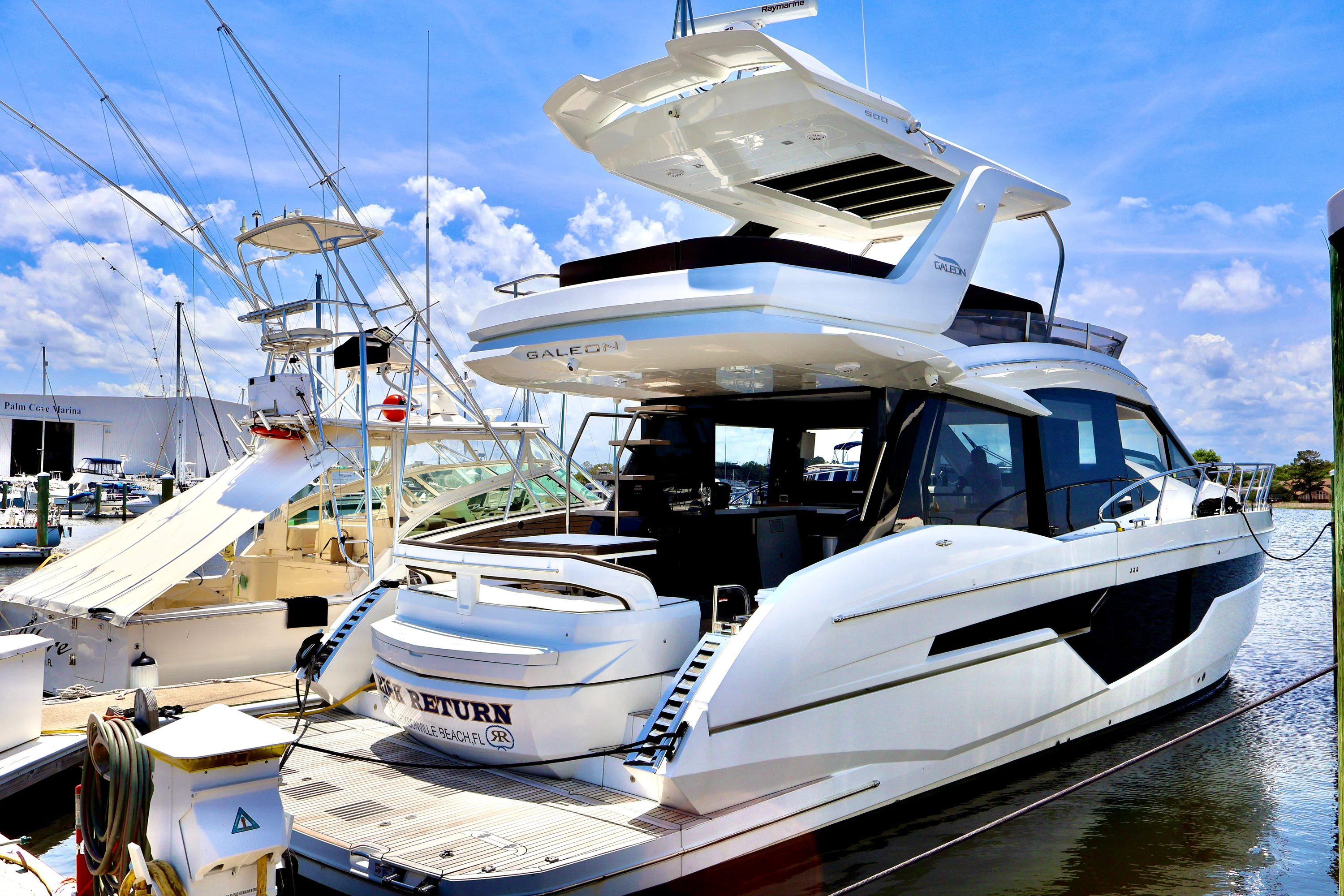 2022 Galeon 500 FLY Image Thumbnail #2