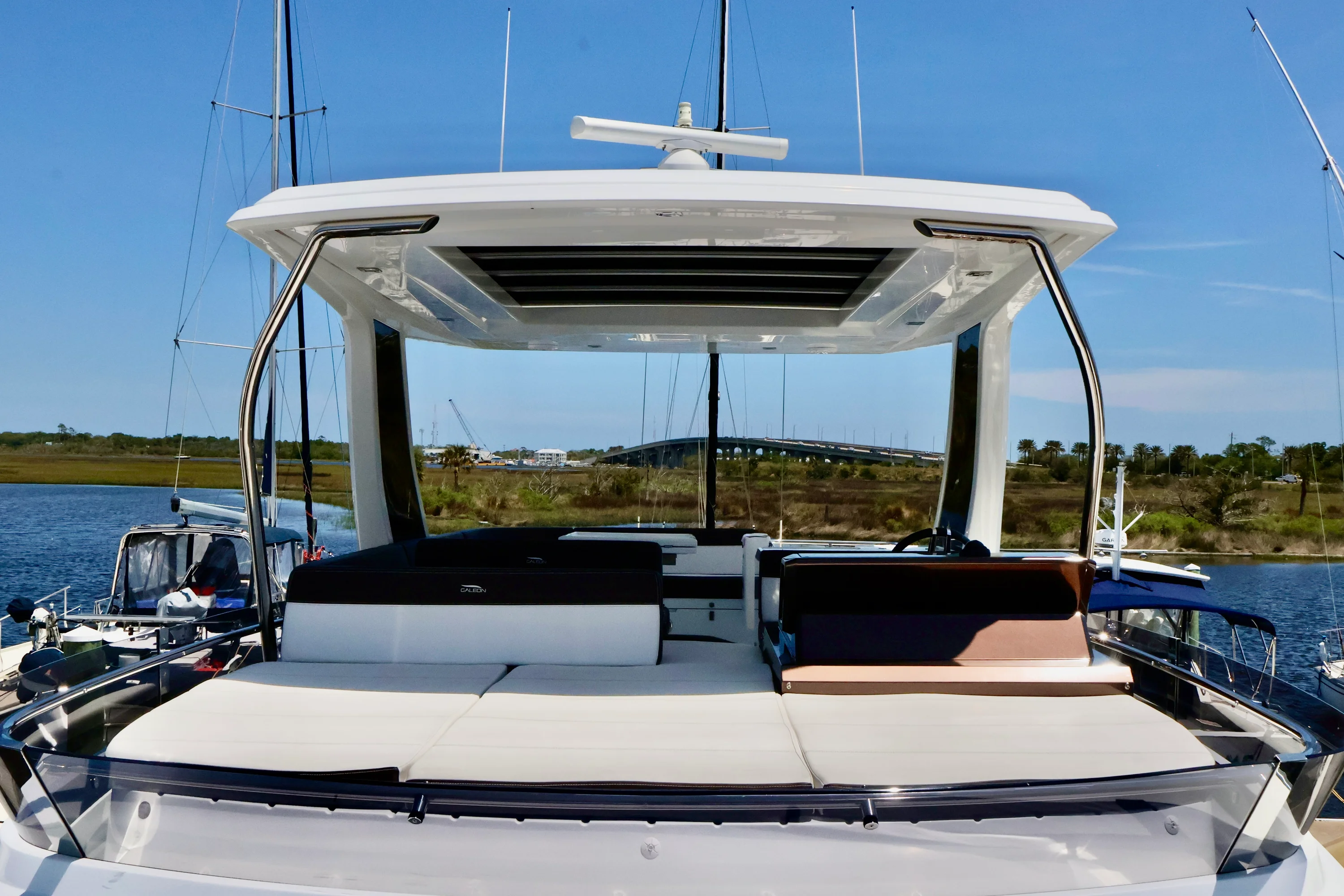 2022 Galeon 500 FLY Image Thumbnail #15