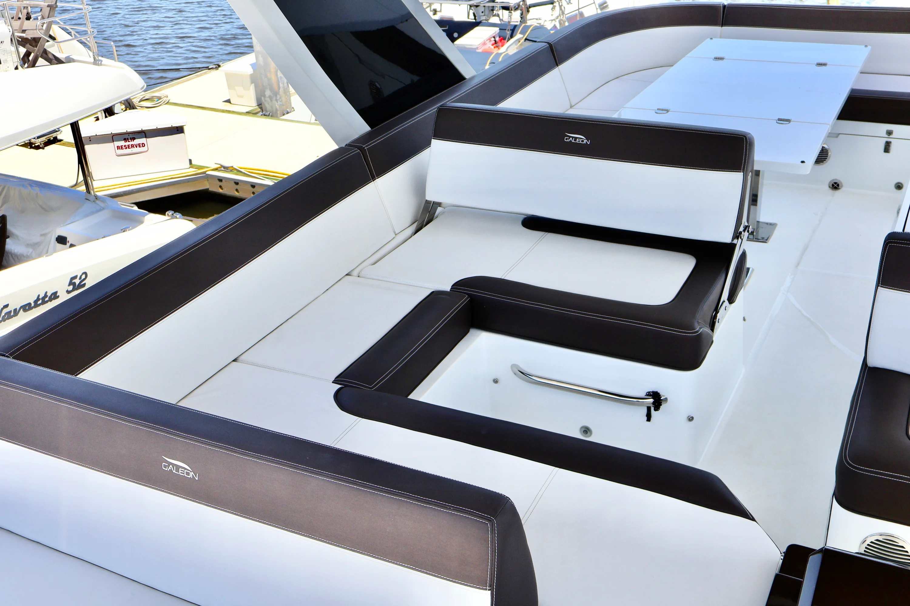 2022 Galeon 500 FLY Image Thumbnail #32