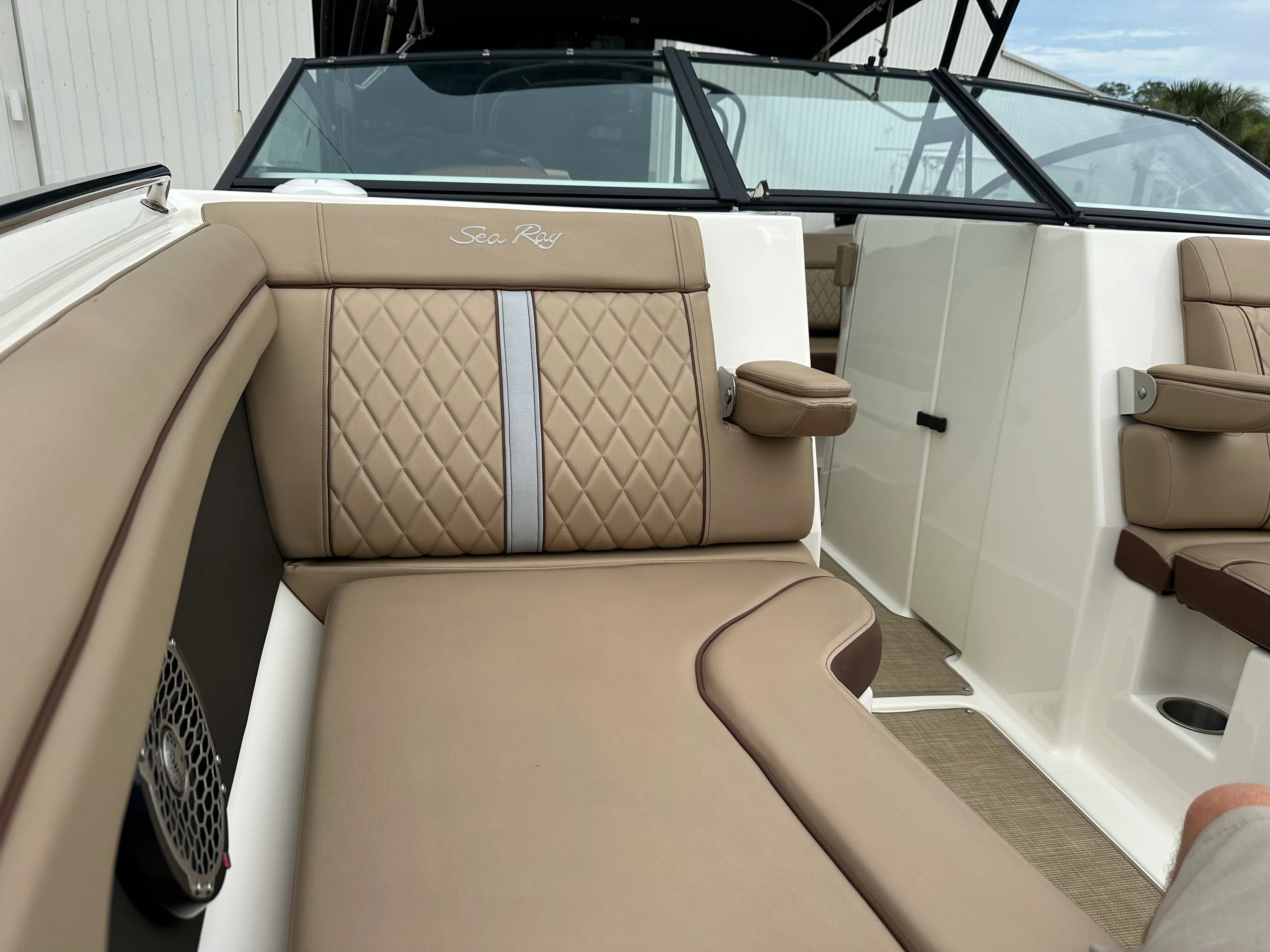 2017 Sea Ray 290 SD OB Image Thumbnail #25