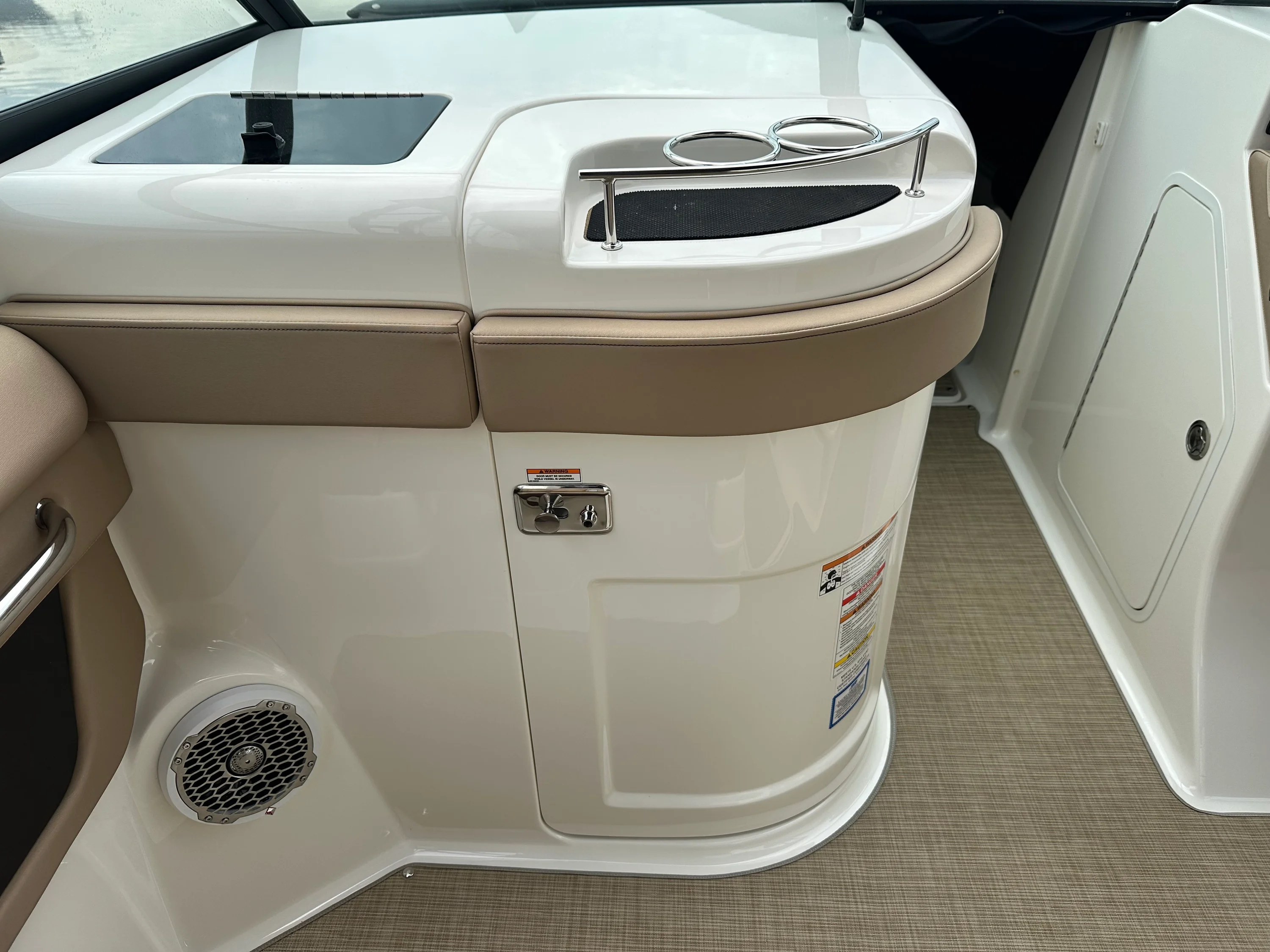 2017 Sea Ray 290 SD OB Image Thumbnail #17