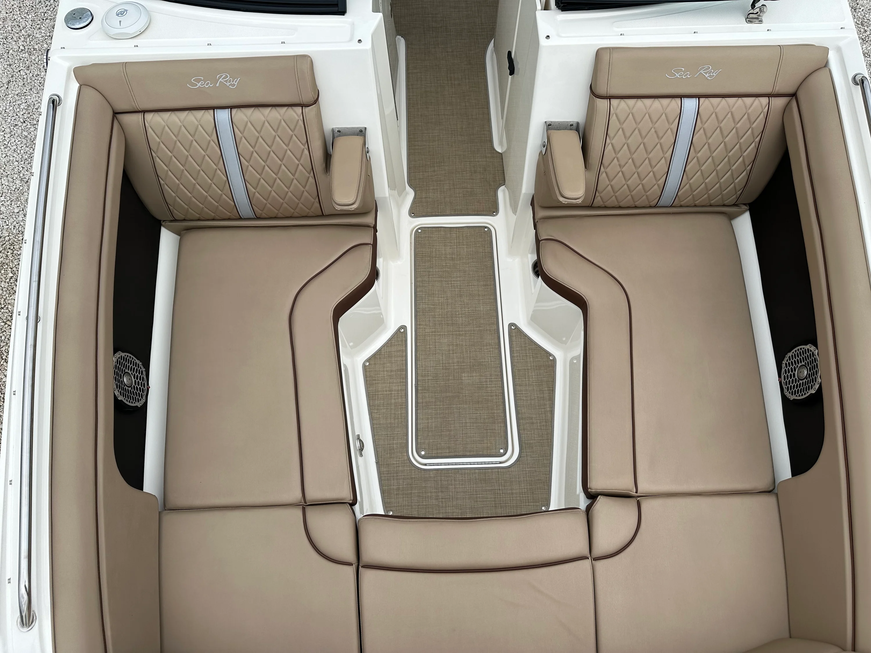 2017 Sea Ray 290 SD OB Image Thumbnail #24