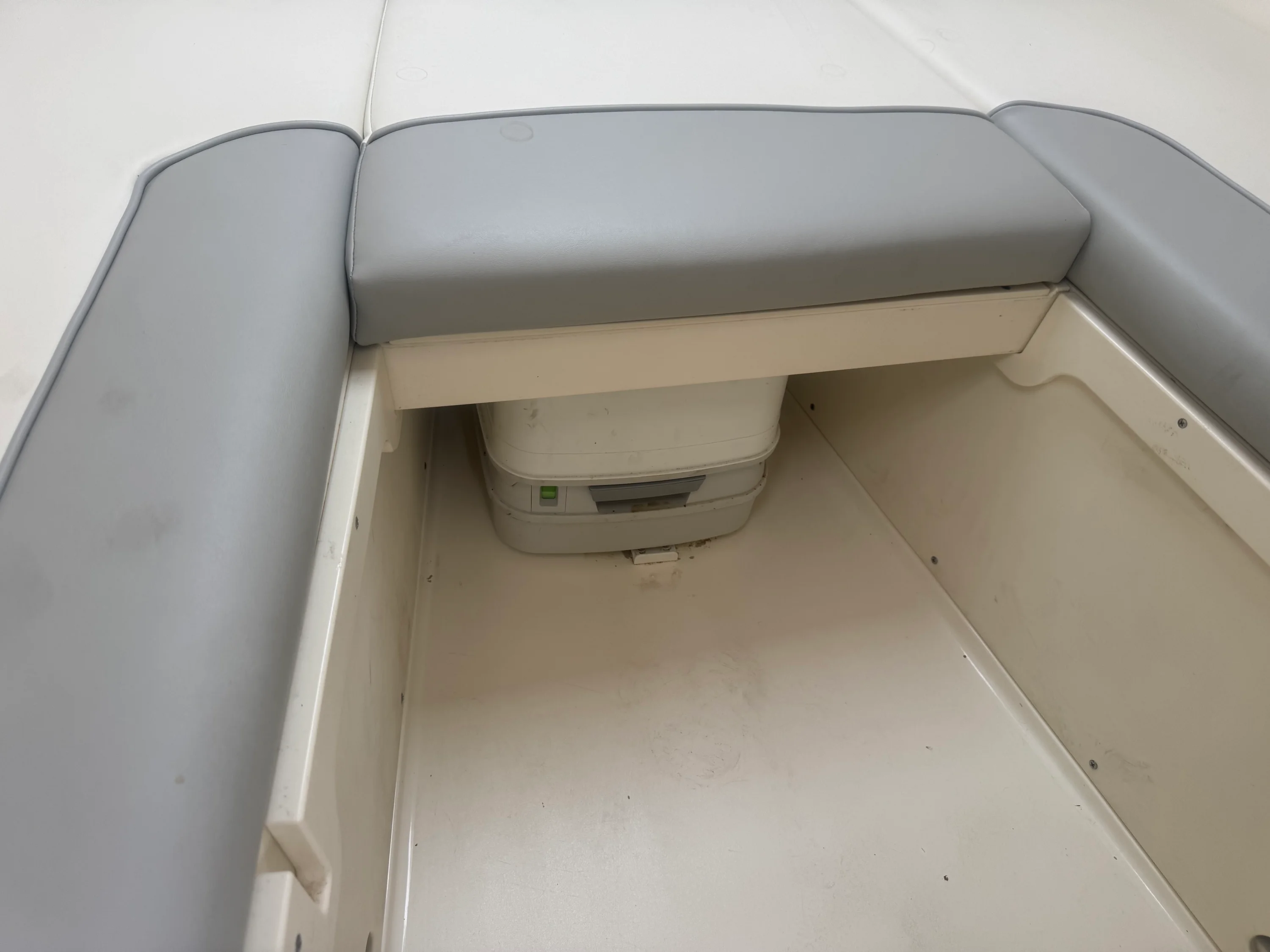 2012 Boston Whaler 235 CONQUEST Image Thumbnail #19
