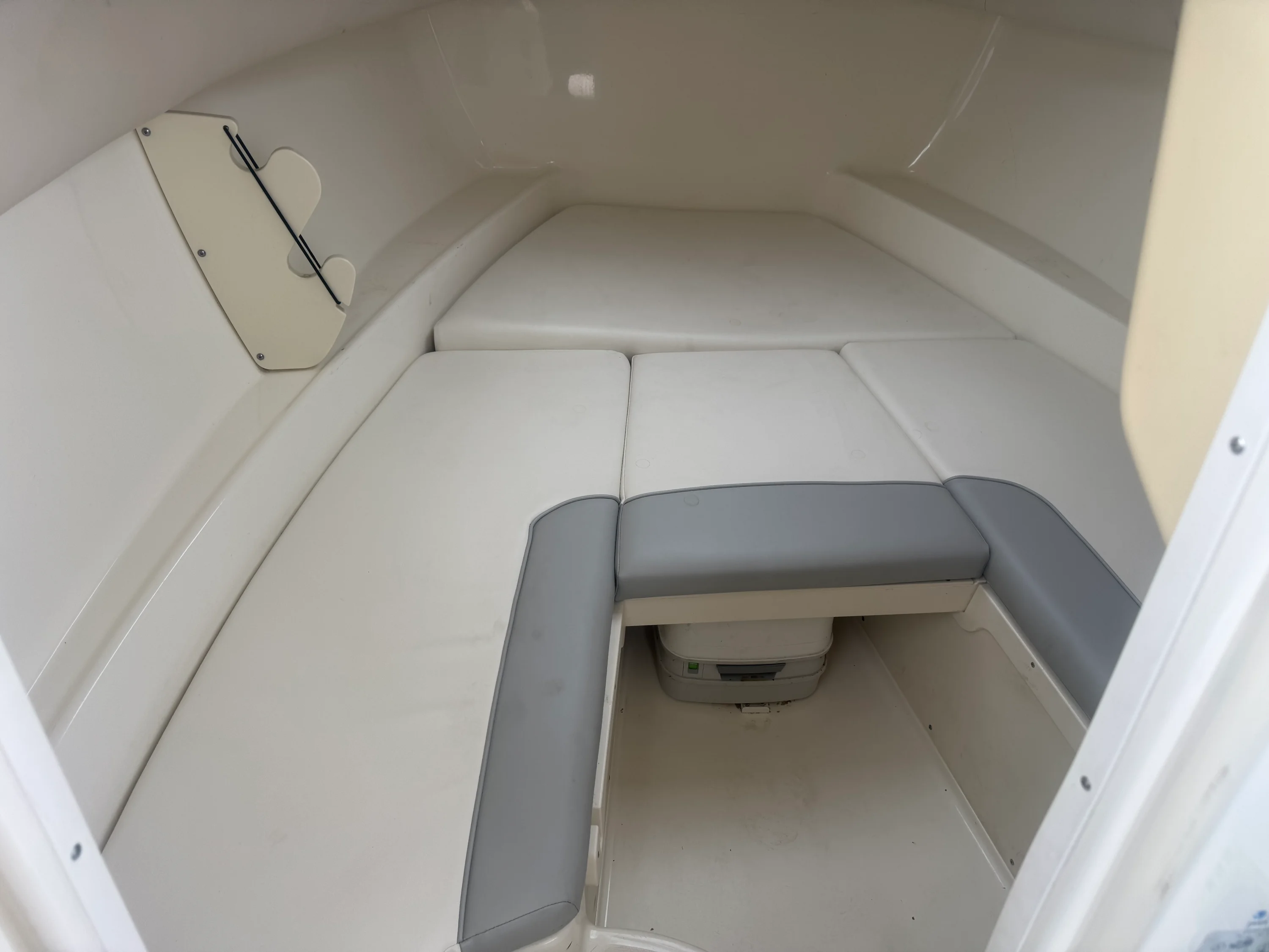 2012 Boston Whaler 235 CONQUEST Image Thumbnail #18