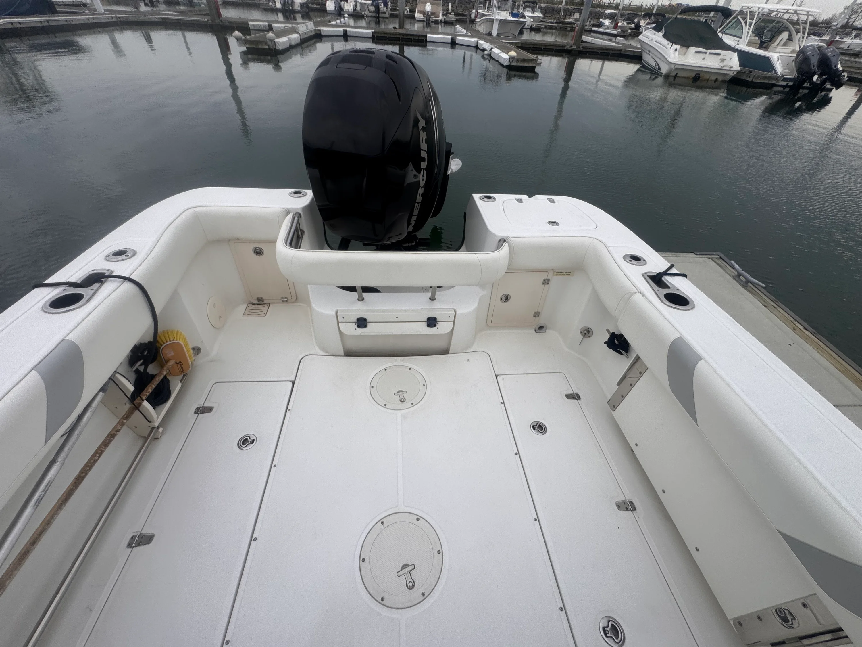 2012 Boston Whaler 235 CONQUEST Image Thumbnail #13