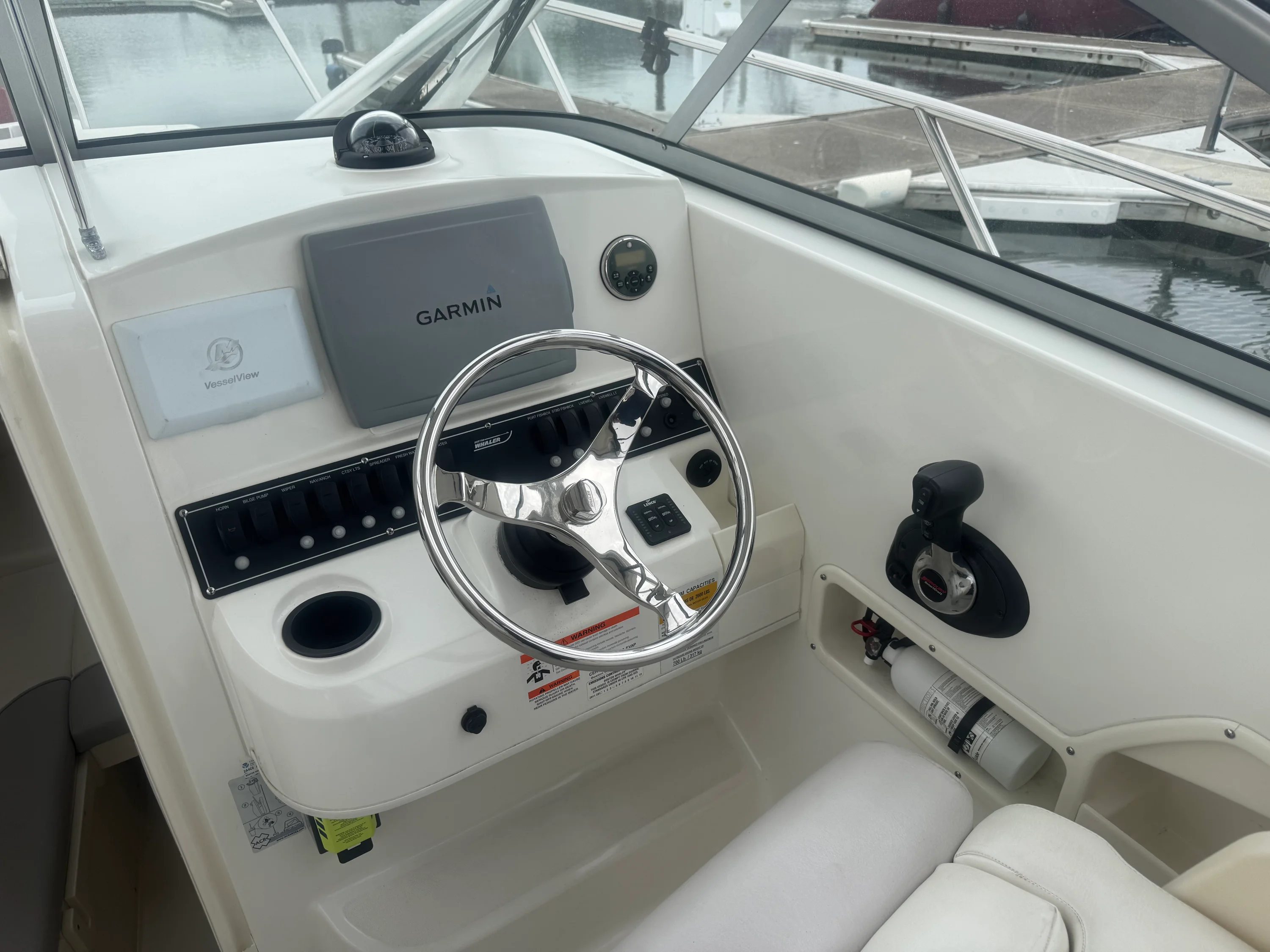 2012 Boston Whaler 235 CONQUEST Image Thumbnail #15