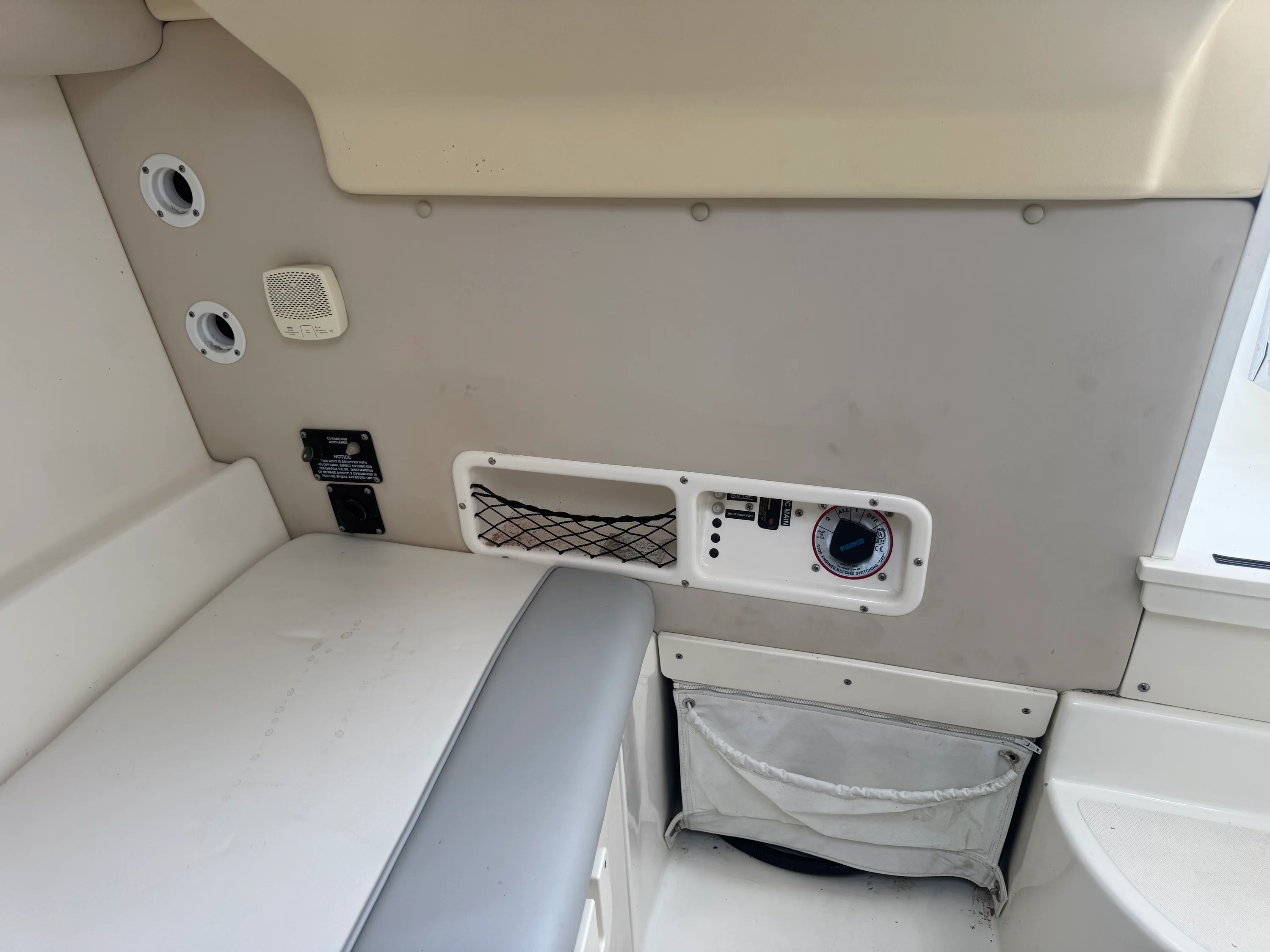2012 Boston Whaler 235 CONQUEST Image Thumbnail #22
