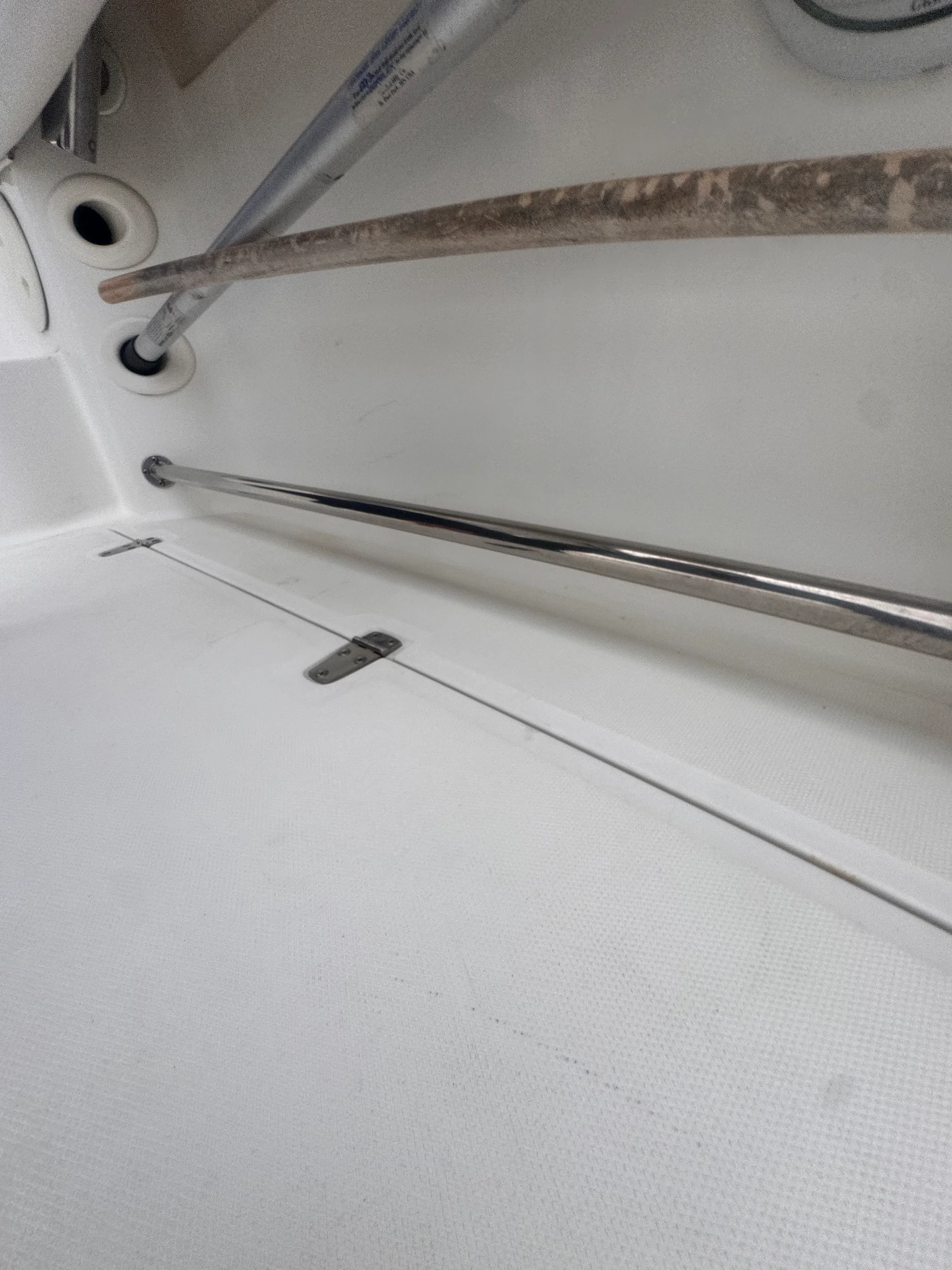 2012 Boston Whaler 235 CONQUEST Image Thumbnail #12