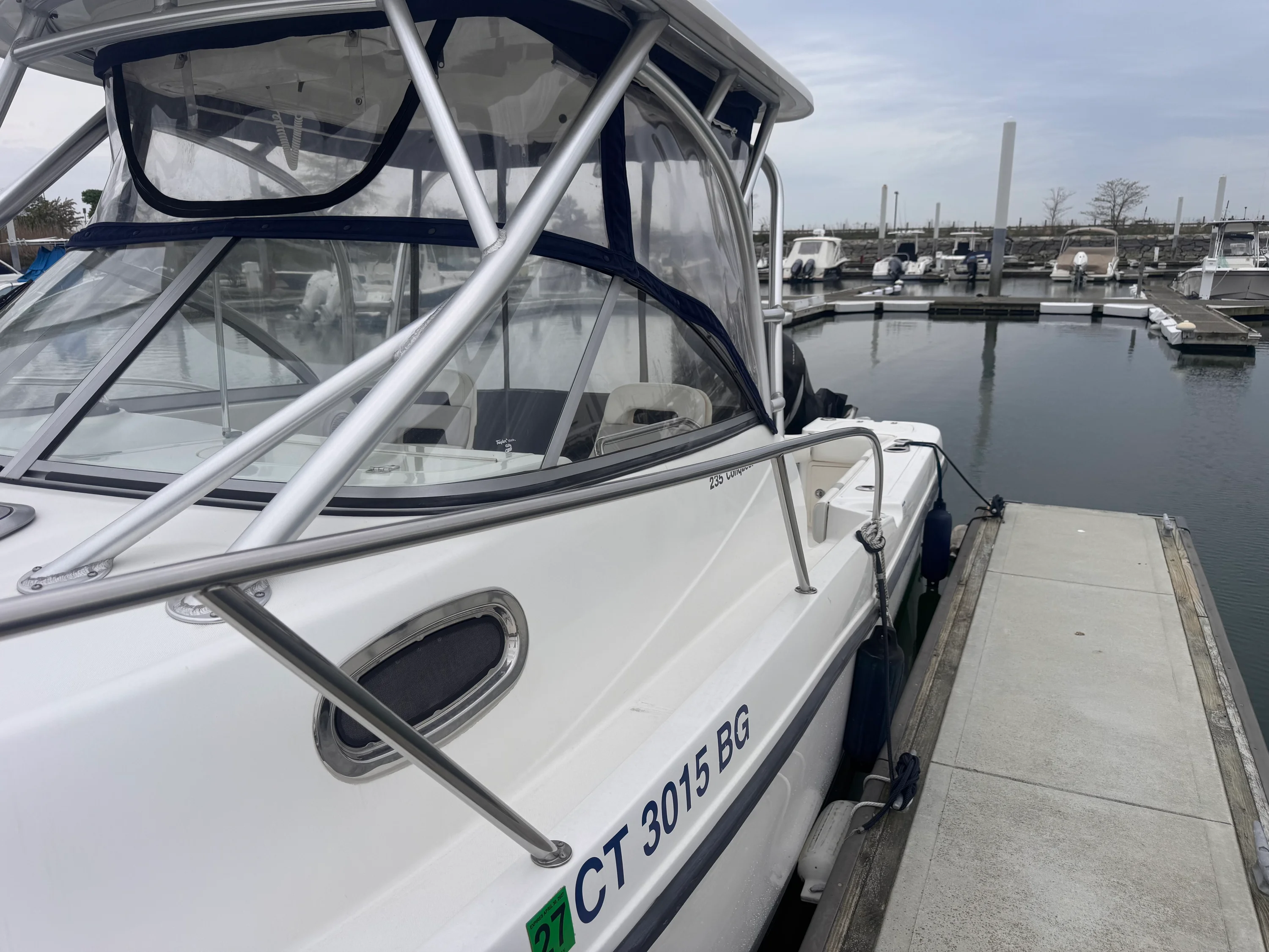 2012 Boston Whaler 235 CONQUEST Image Thumbnail #8