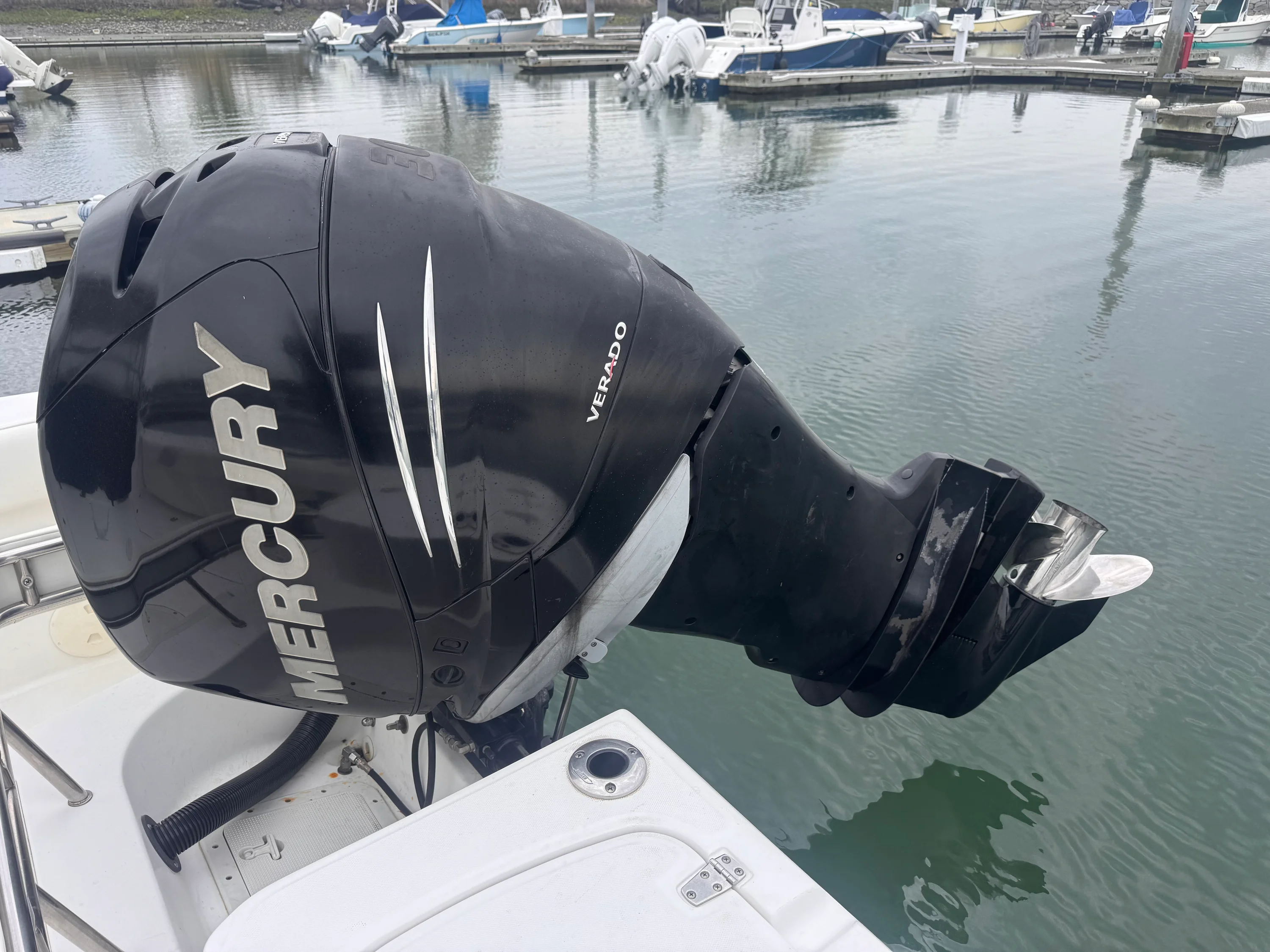 2012 Boston Whaler 235 CONQUEST Image Thumbnail #11