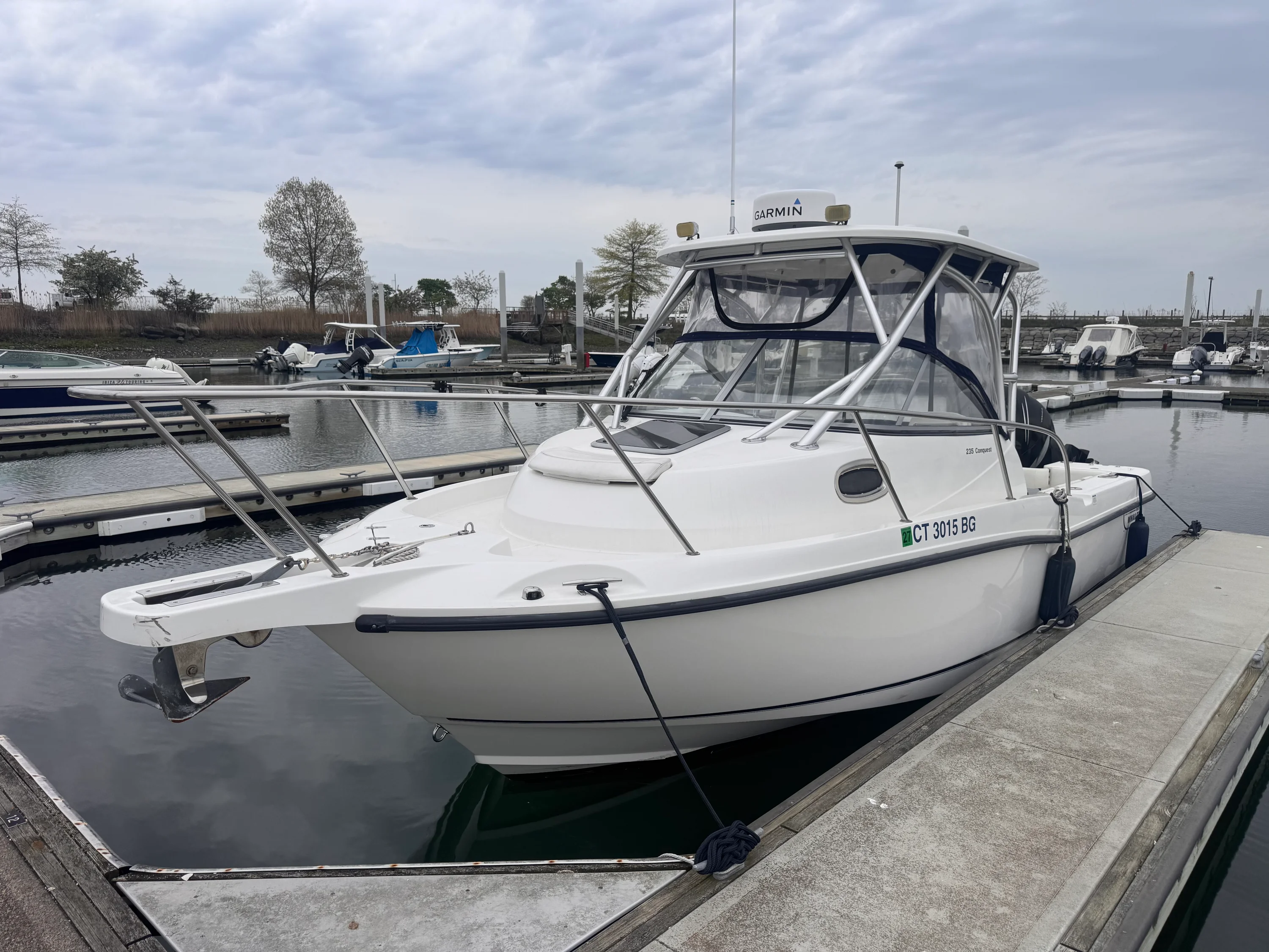 2012 Boston Whaler 235 CONQUEST Image Thumbnail #0