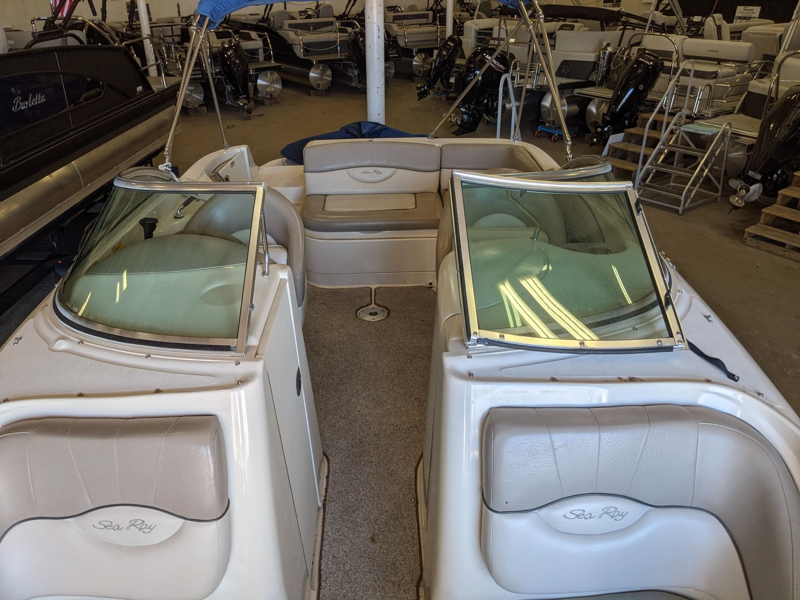 2002 Sea Ray 220 SUNDECK Image Thumbnail #19