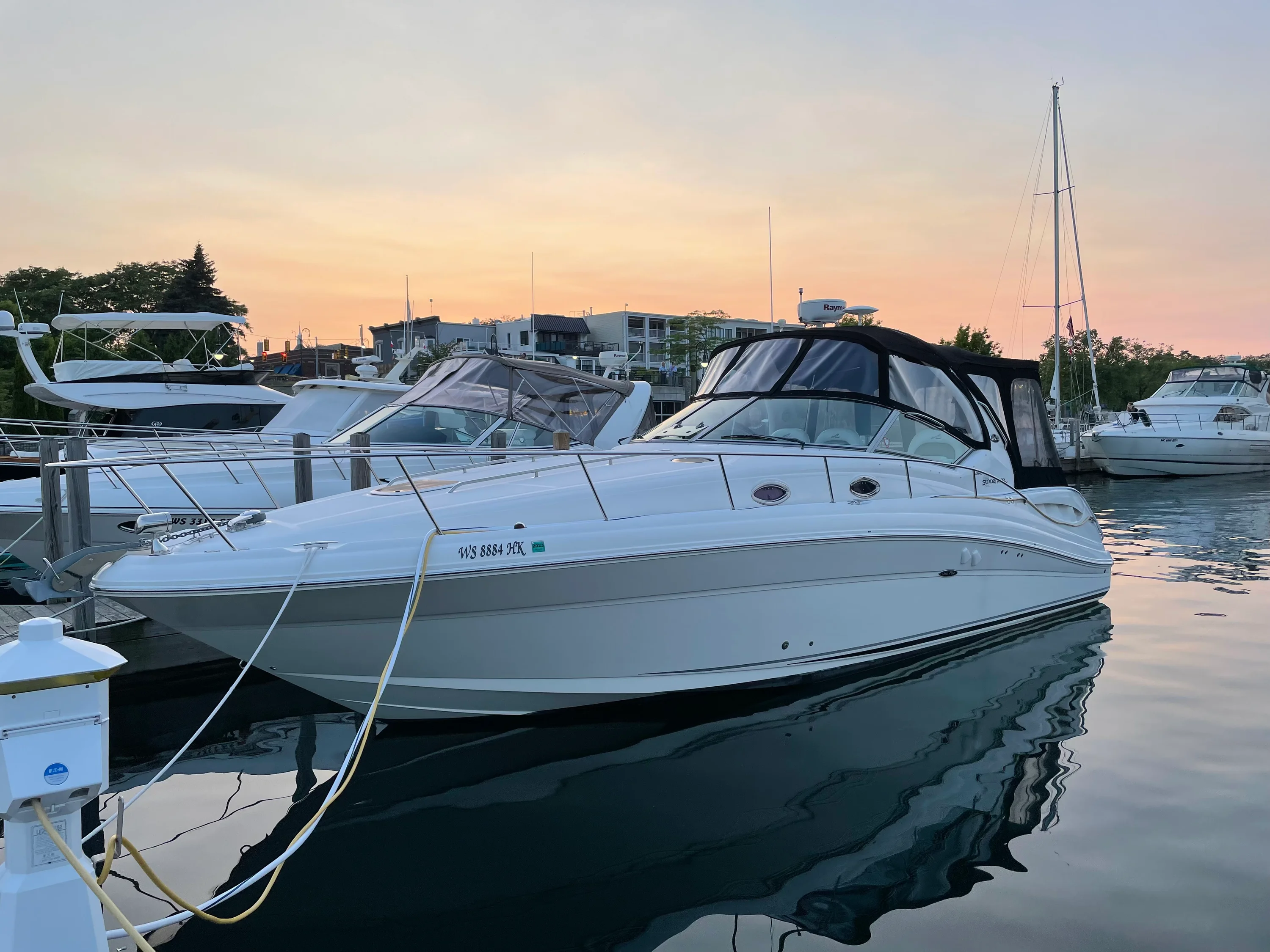 2007 Sea Ray 340 Sundancer Image Thumbnail #3