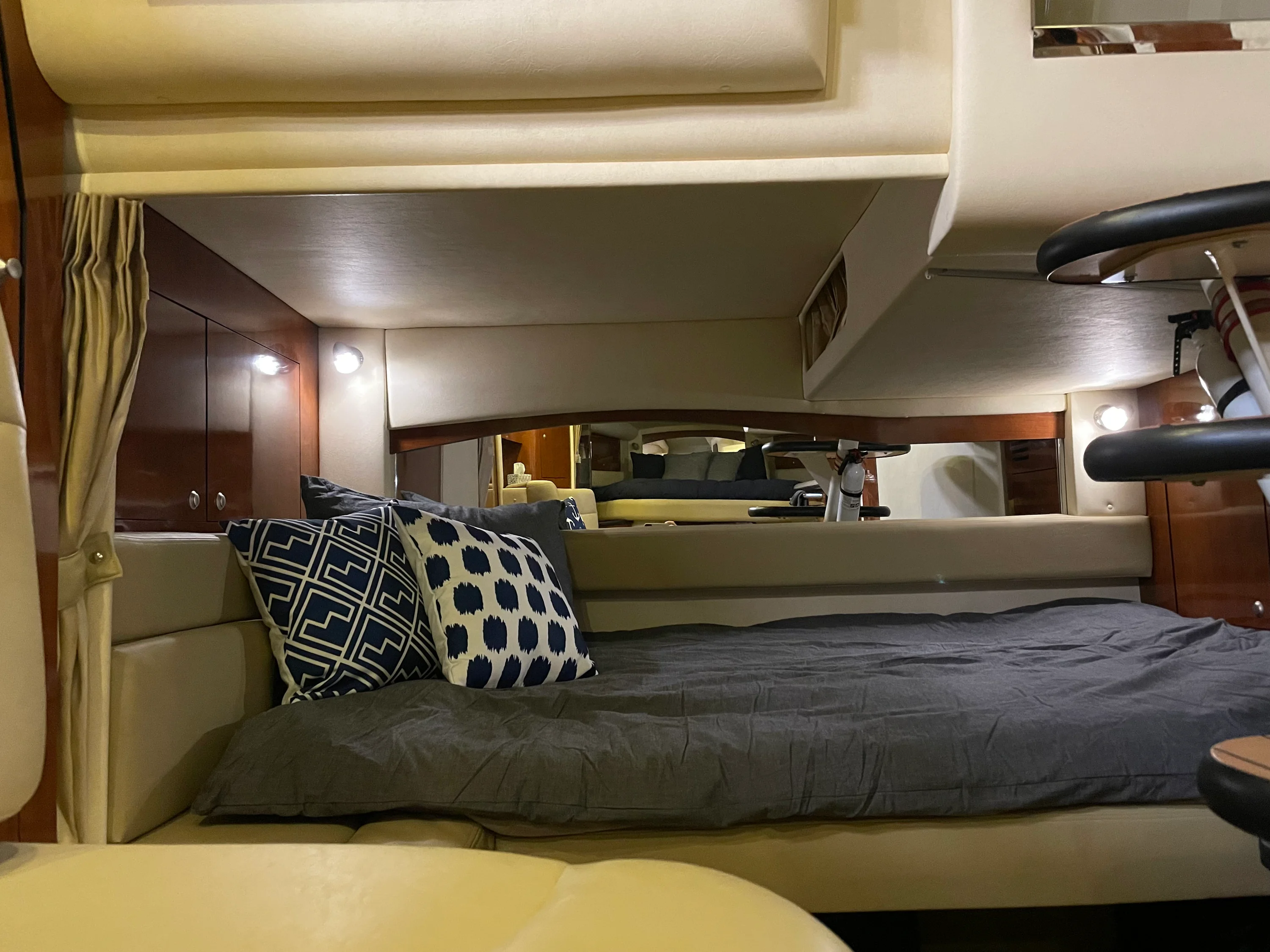 2007 Sea Ray 340 Sundancer Image Thumbnail #11