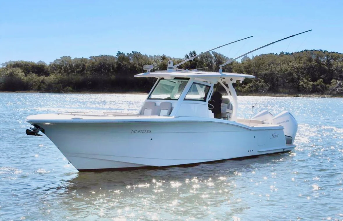 2021 Scout 330 LXF Image Thumbnail #3