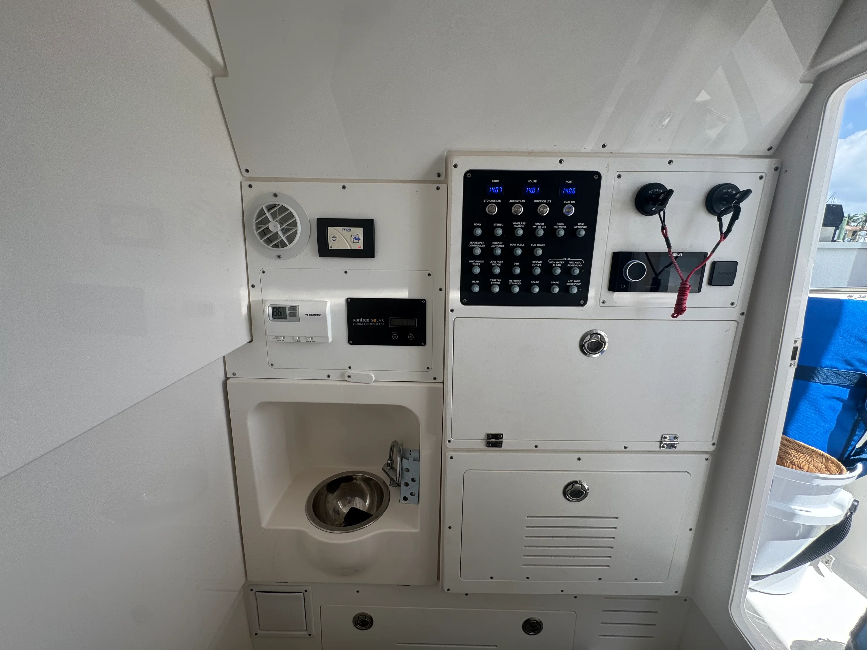 2021 Scout 330 LXF Image Thumbnail #48