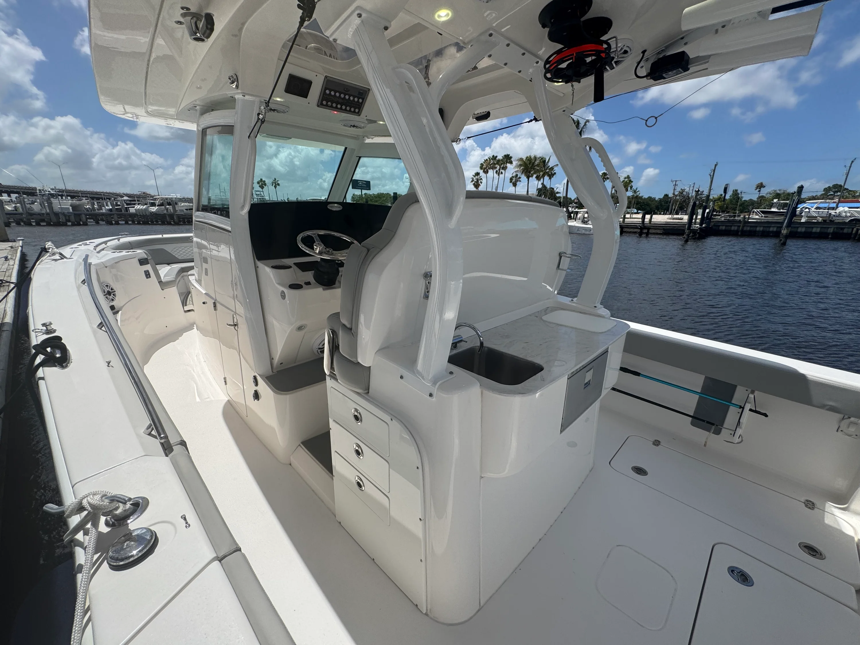 2021 Scout 330 LXF Image Thumbnail #37