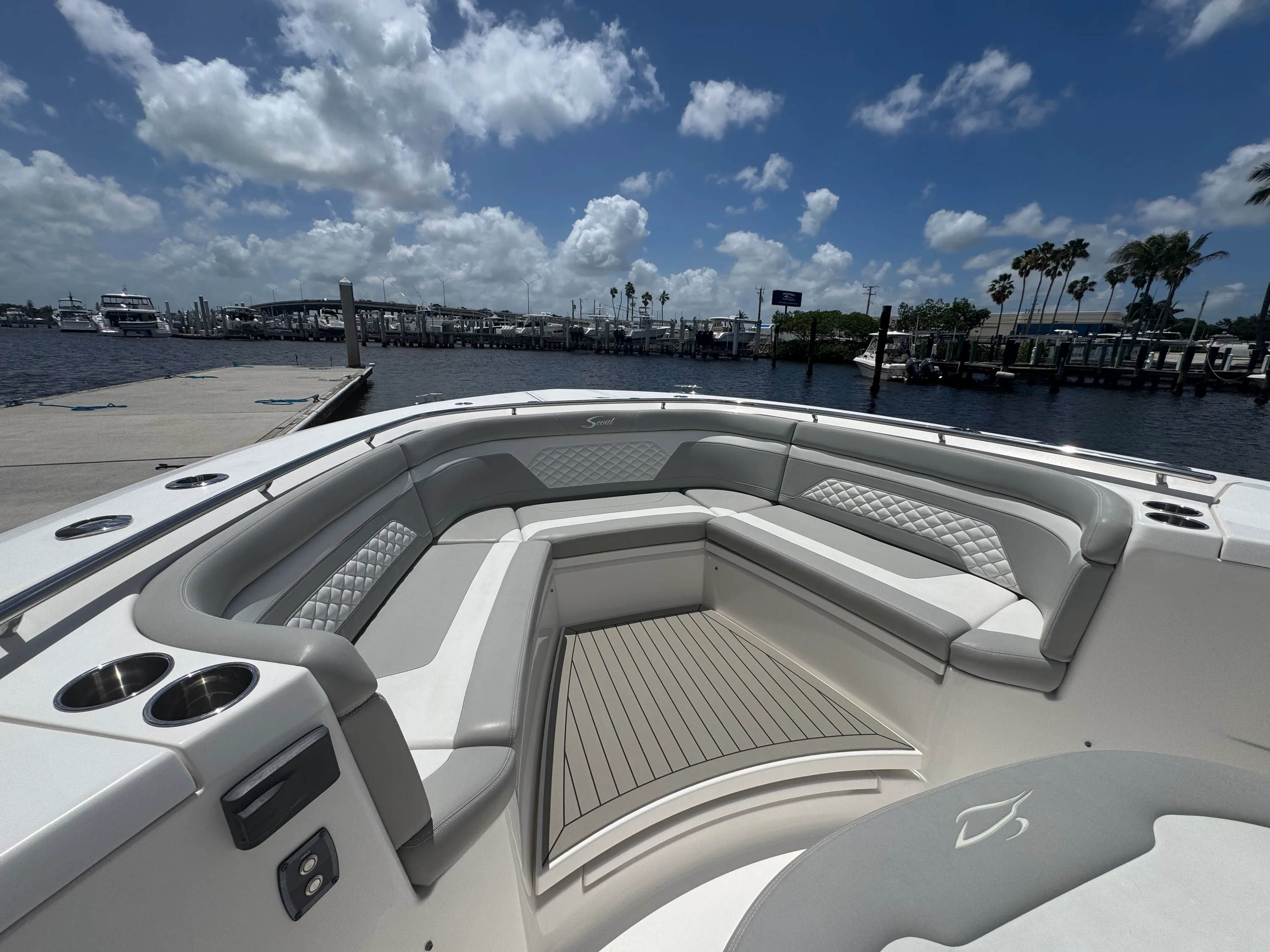 2021 Scout 330 LXF Image Thumbnail #15