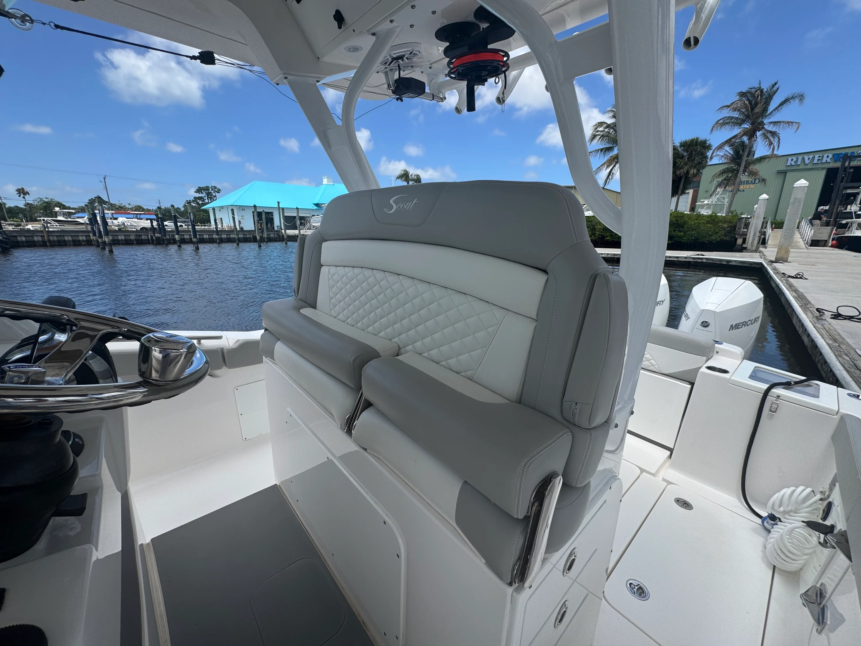 2021 Scout 330 LXF Image Thumbnail #31