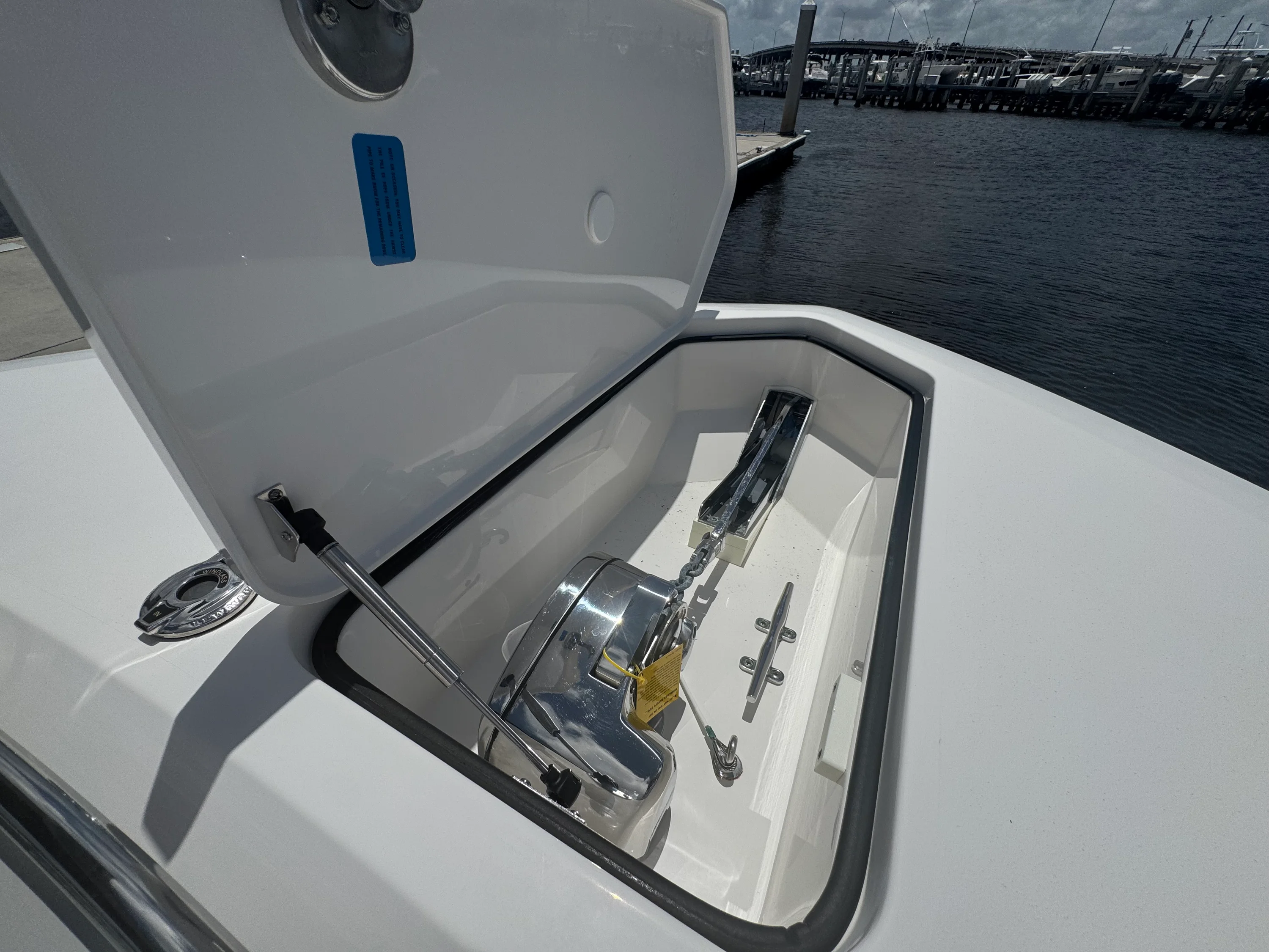 2021 Scout 330 LXF Image Thumbnail #18