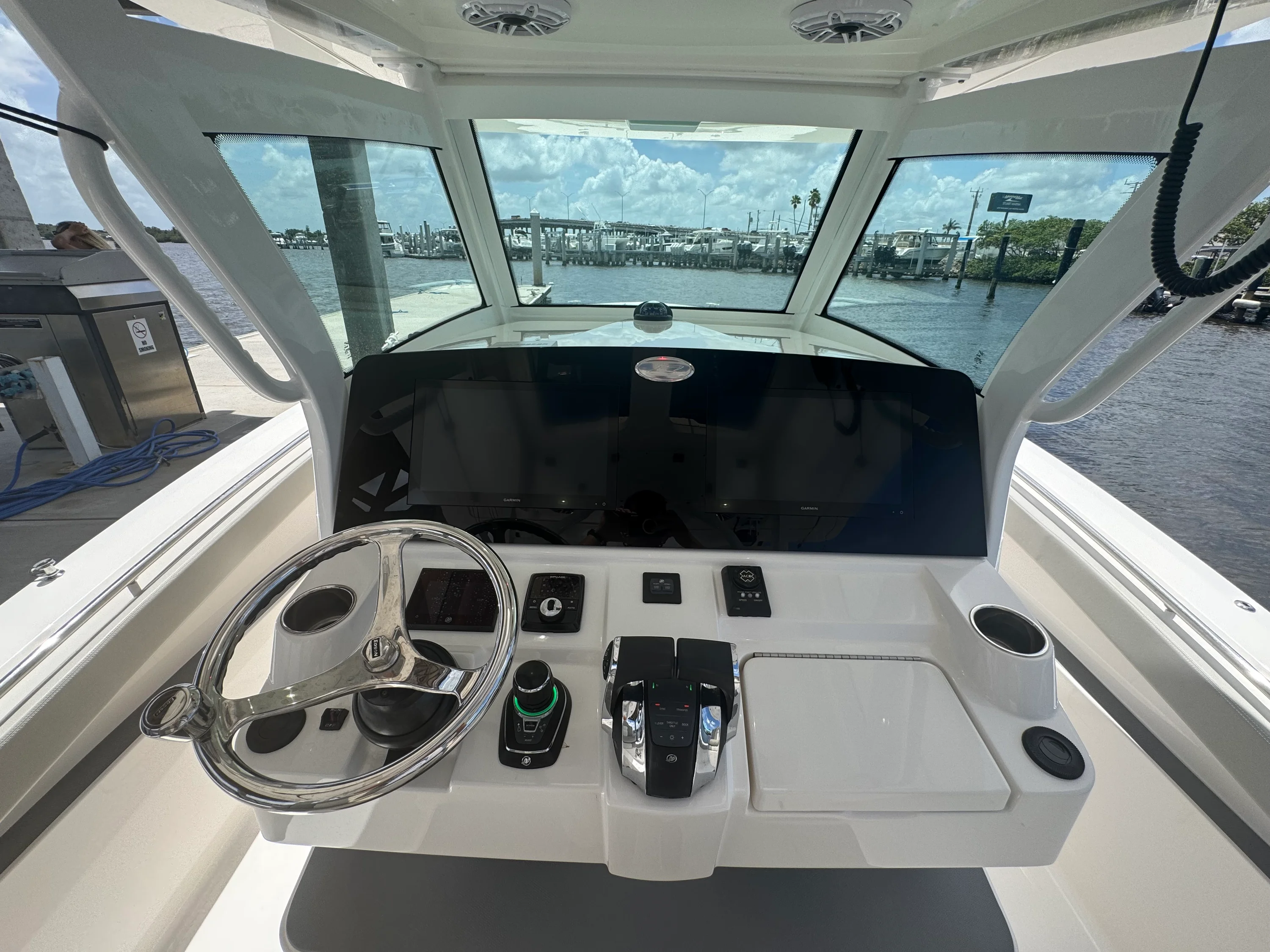 2021 Scout 330 LXF Image Thumbnail #34
