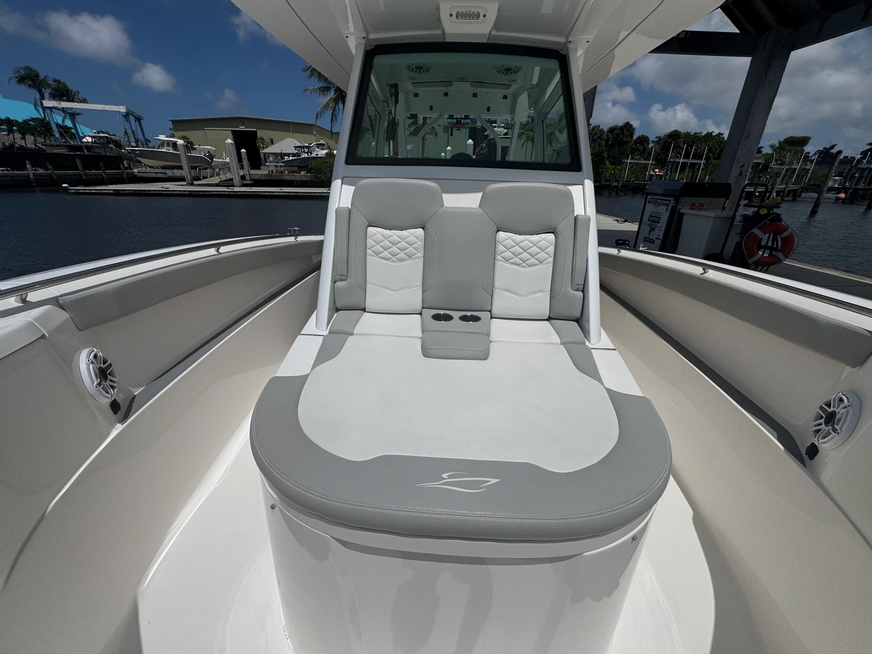 2021 Scout 330 LXF Image Thumbnail #23