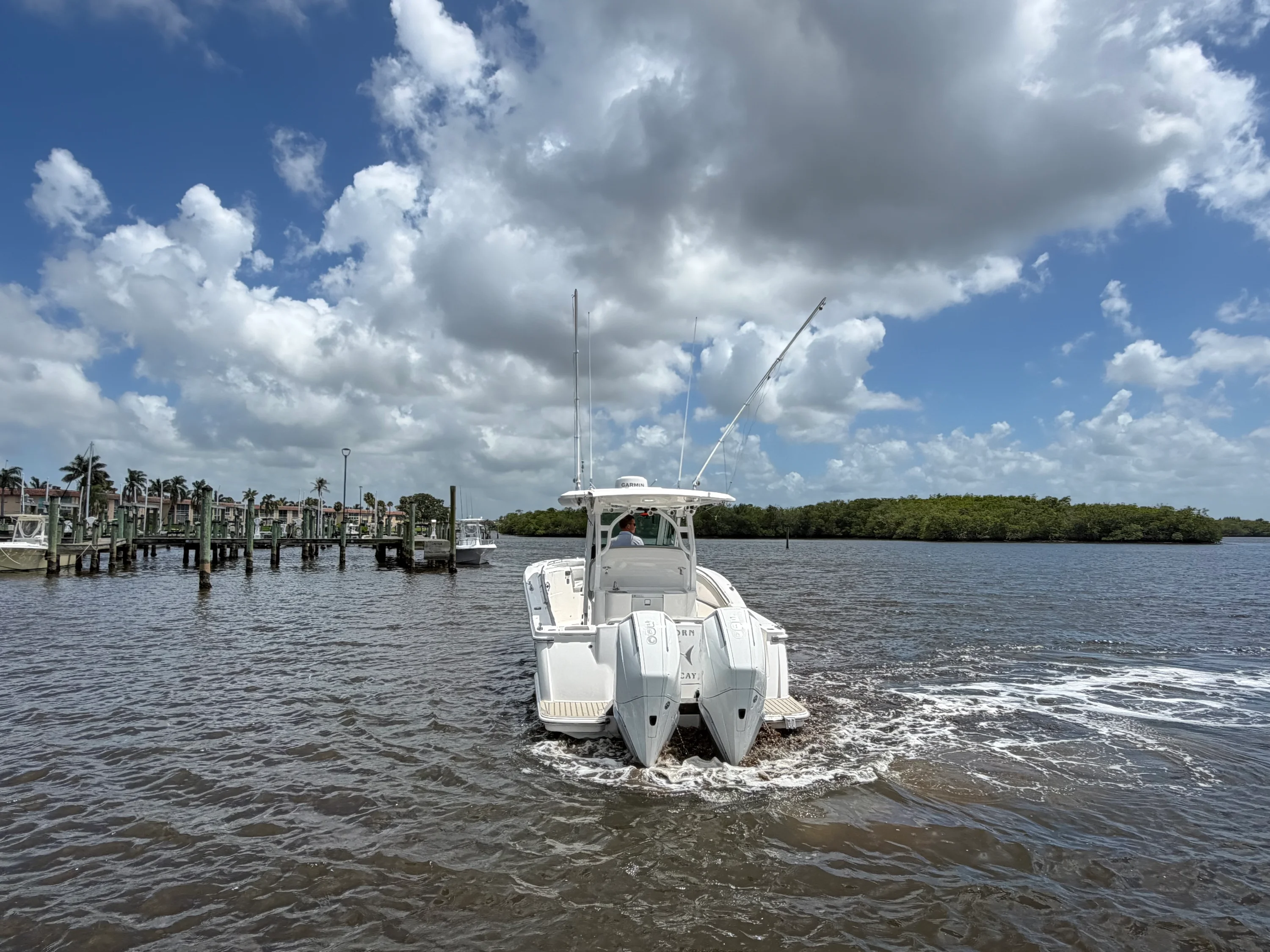 2021 Scout 330 LXF Image Thumbnail #4