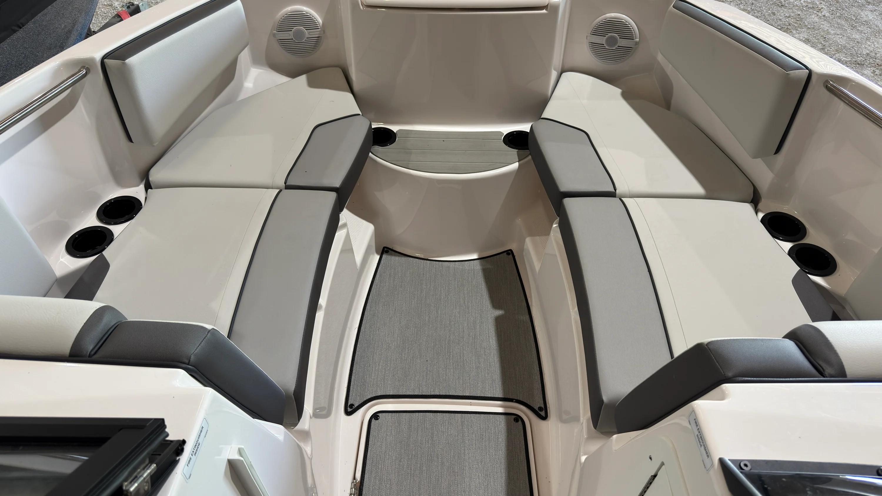 2024 Yamaha AR220 Image Thumbnail #28