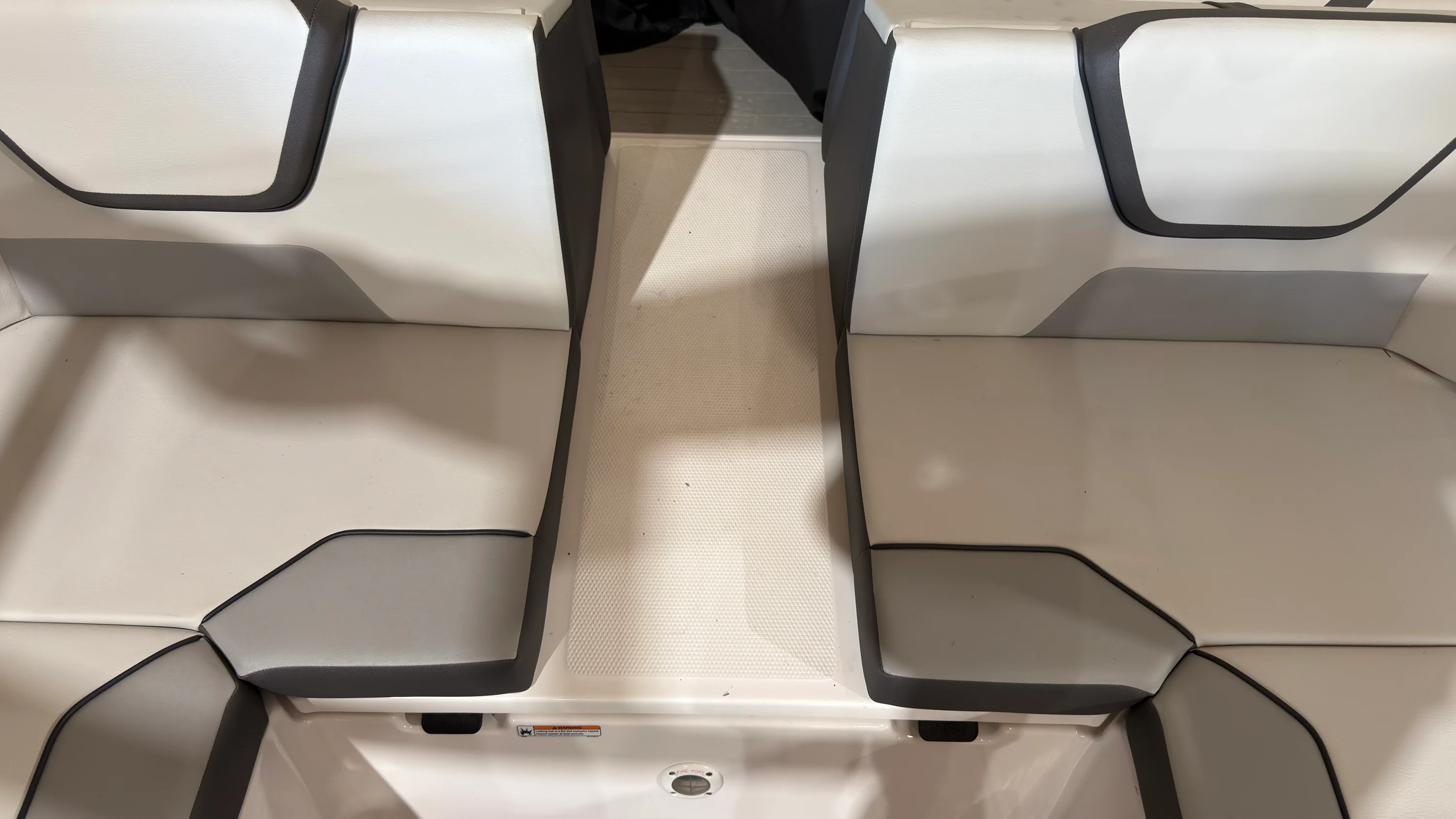 2024 Yamaha AR220 Image Thumbnail #13